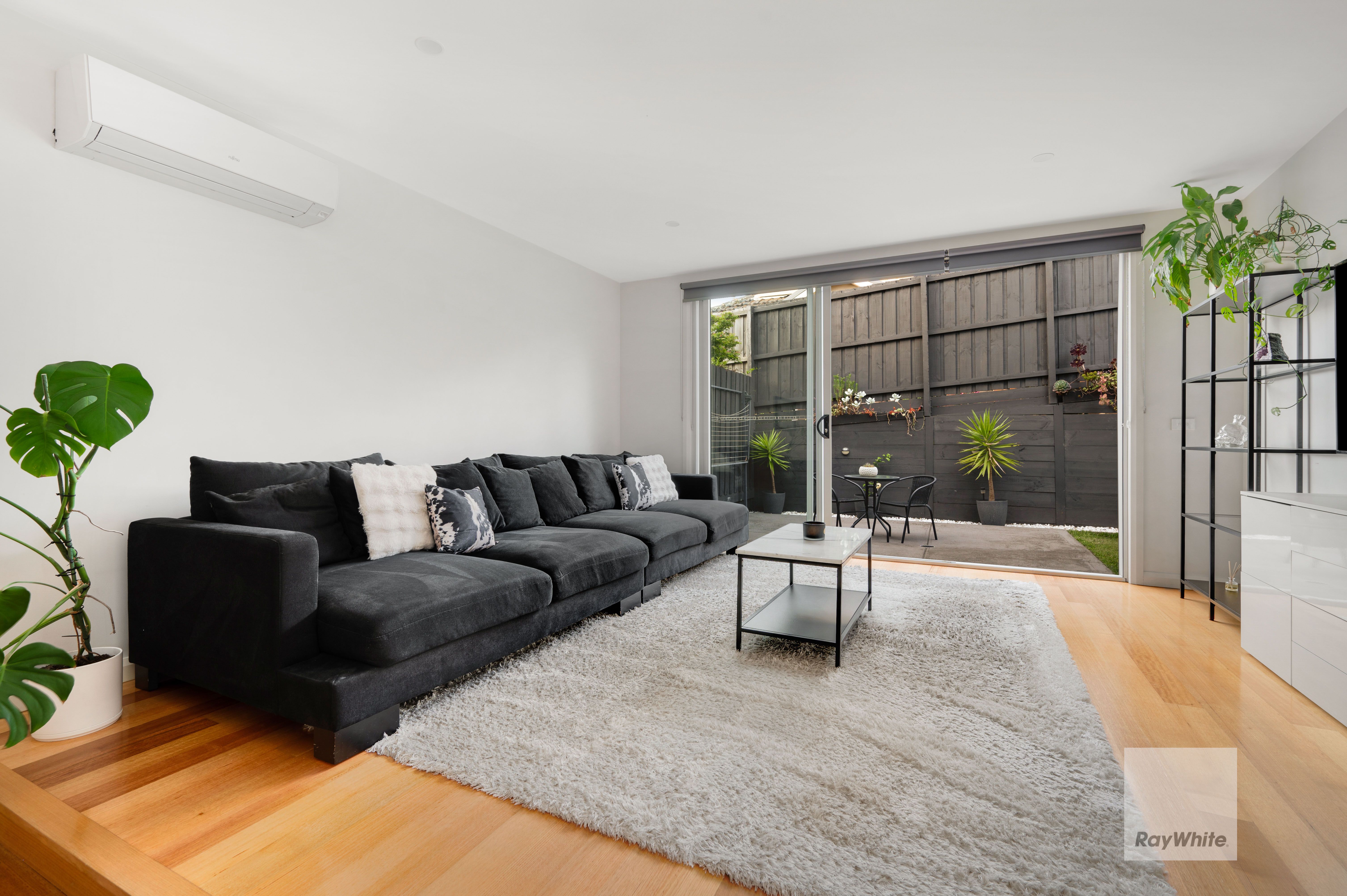 4/16 Riddell Street — photo 8 of 22