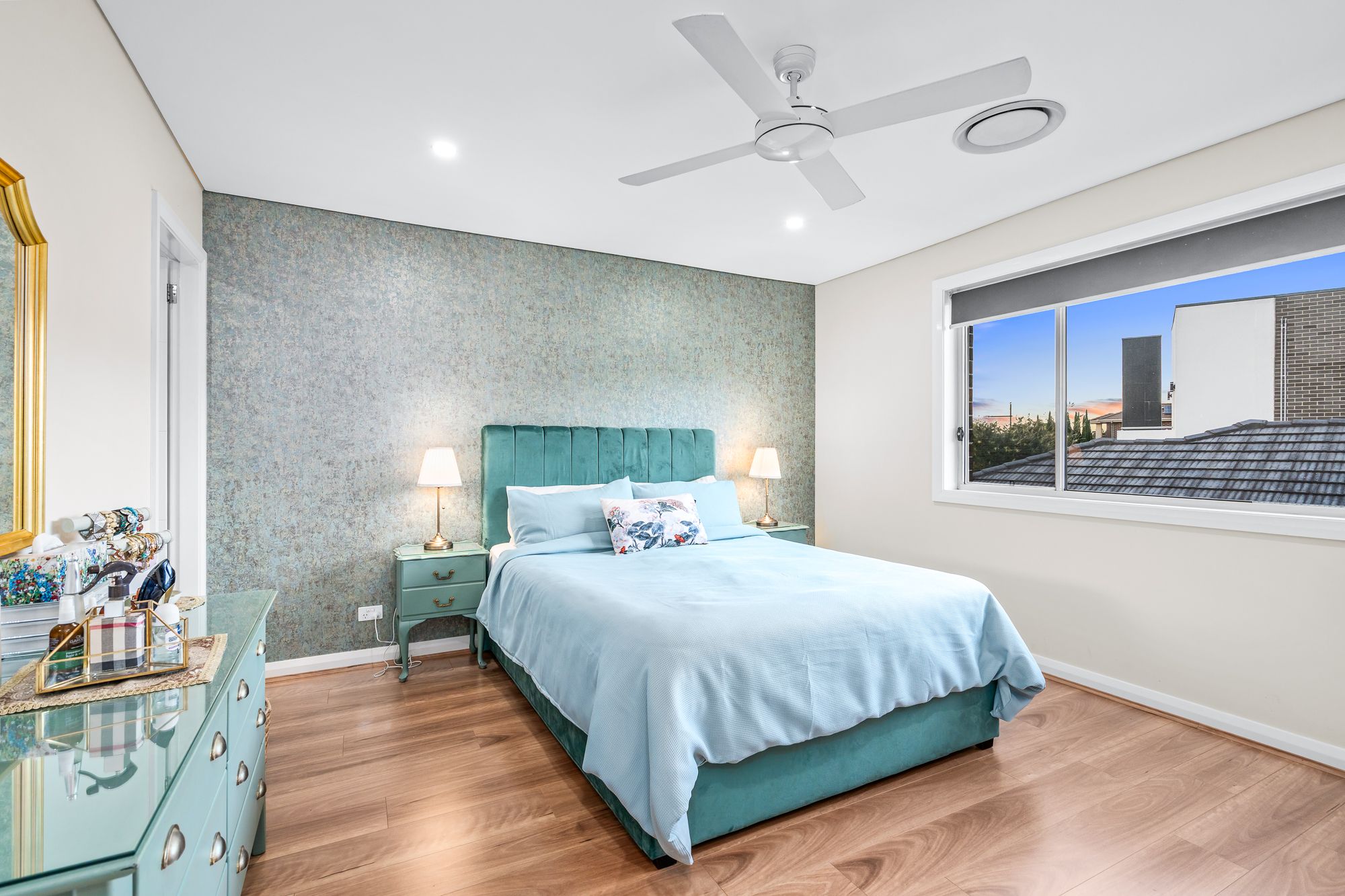 2 Lapstone Street — photo 12 of 22