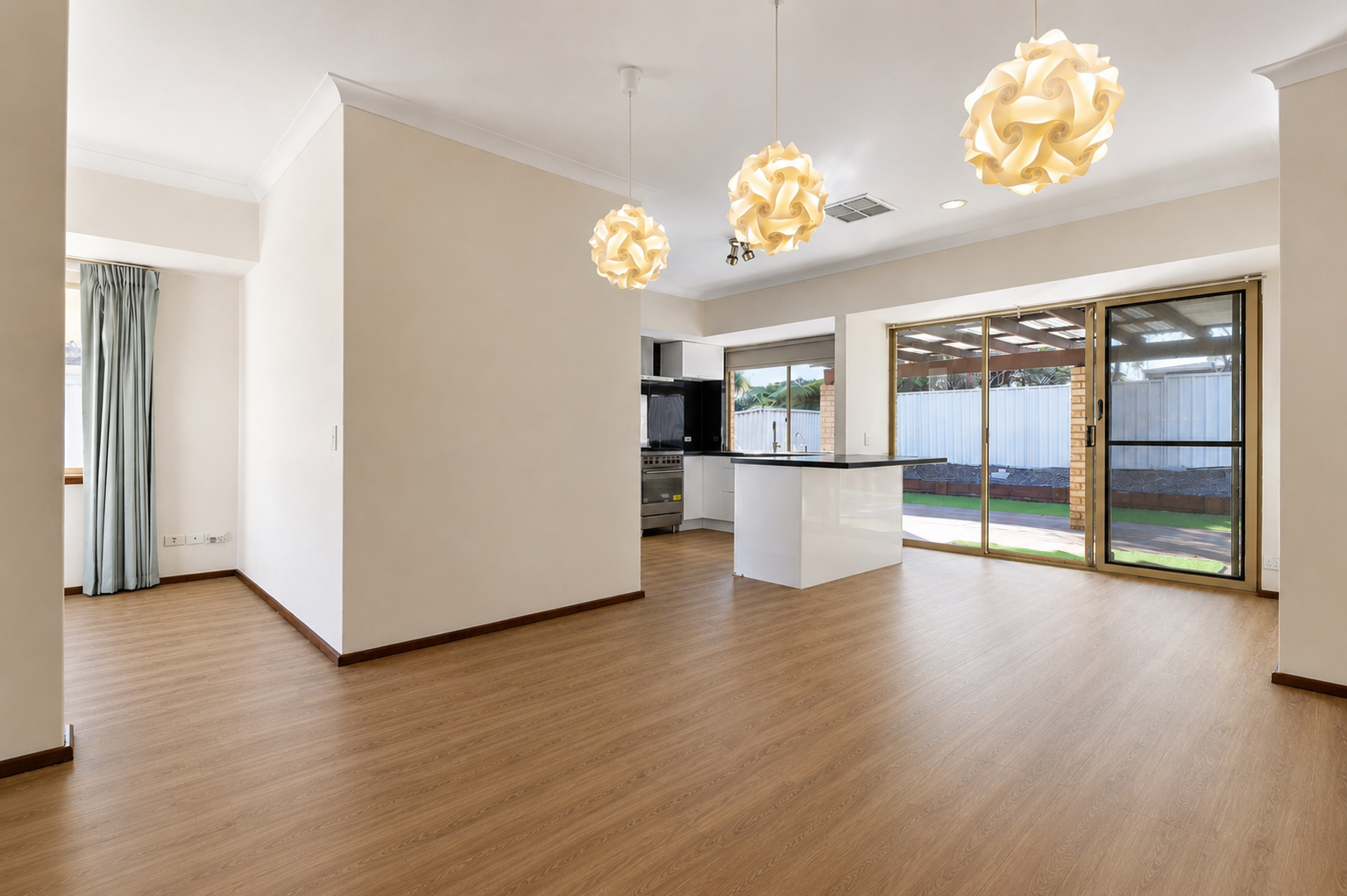 10A Lakeside Terrace, Mount Pleasant, WA 6153
