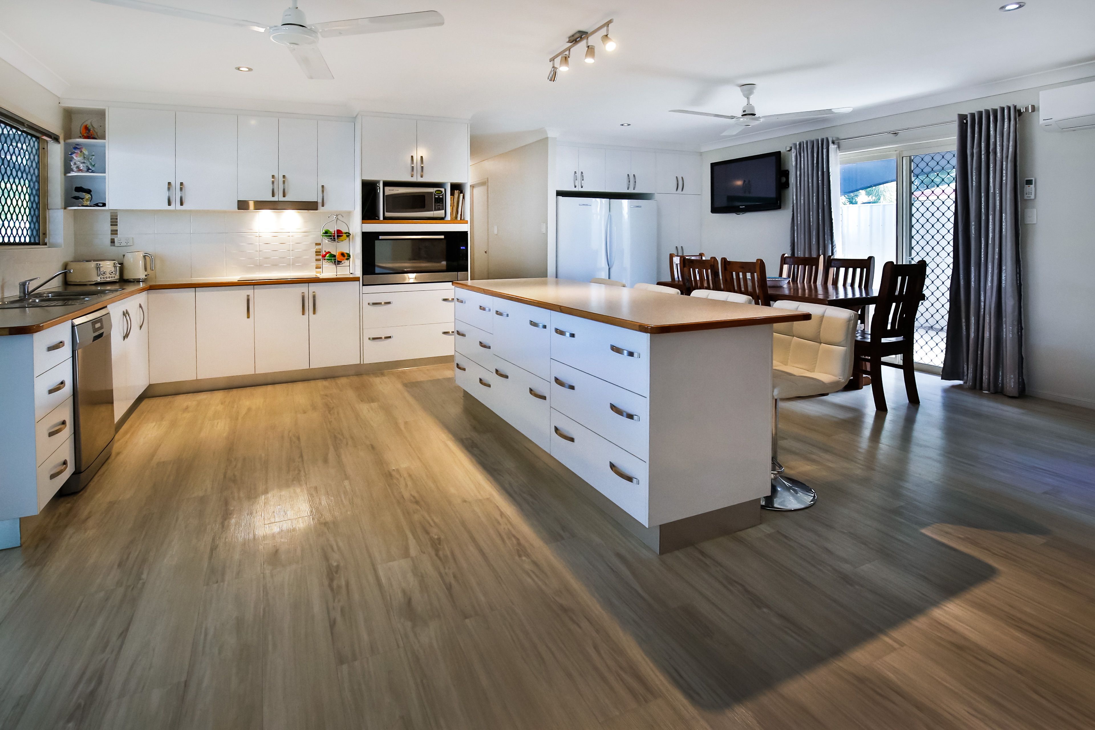 7 Barnaby Court, Burdell QLD 4818