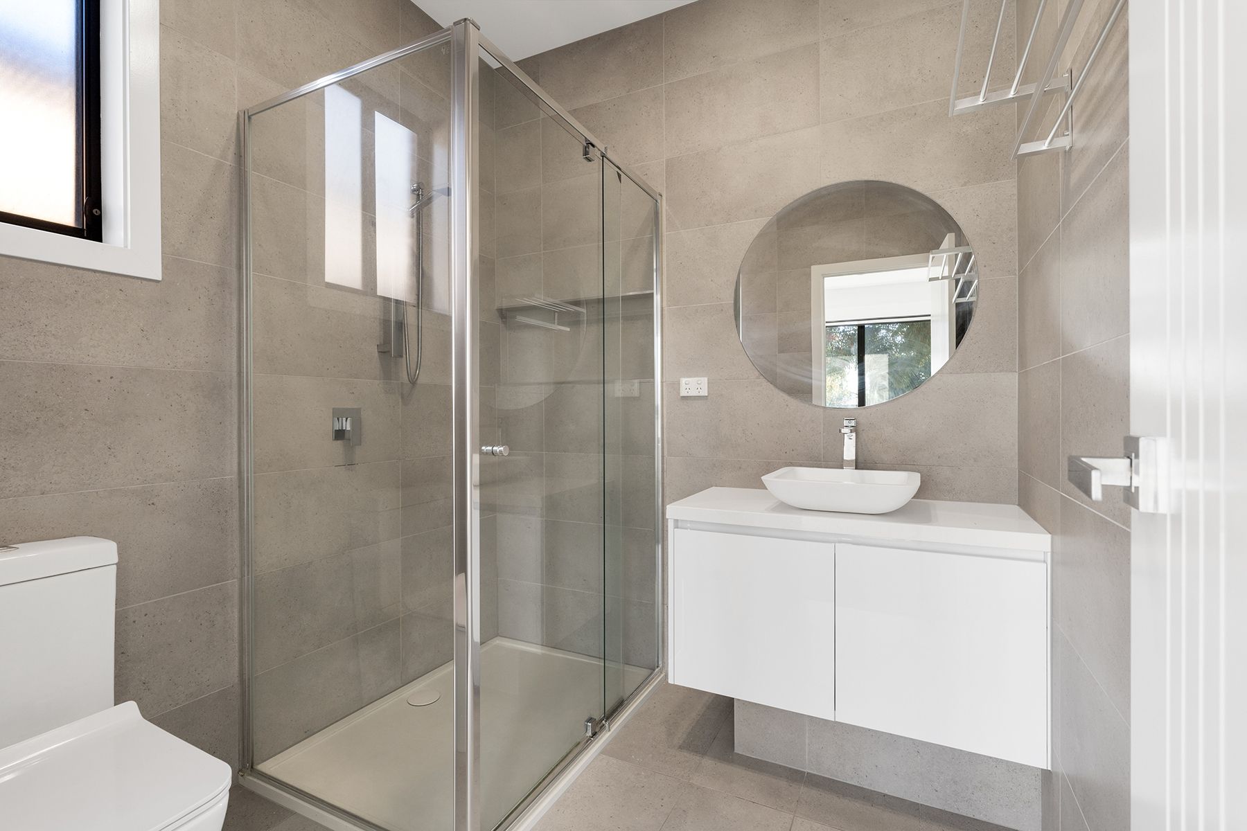 18 Elderberry Street — photo 8 of 14