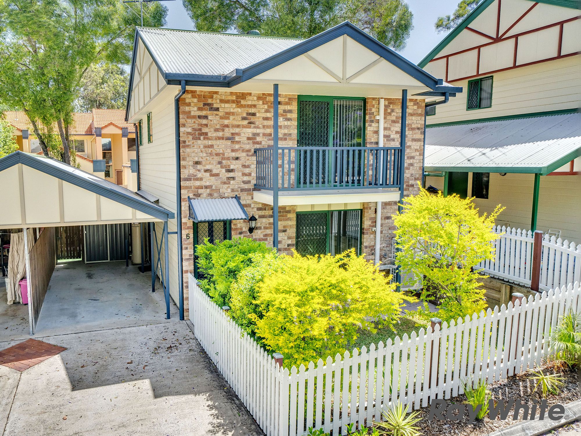 4/15 Napier Place, Forest Lake, QLD 4078