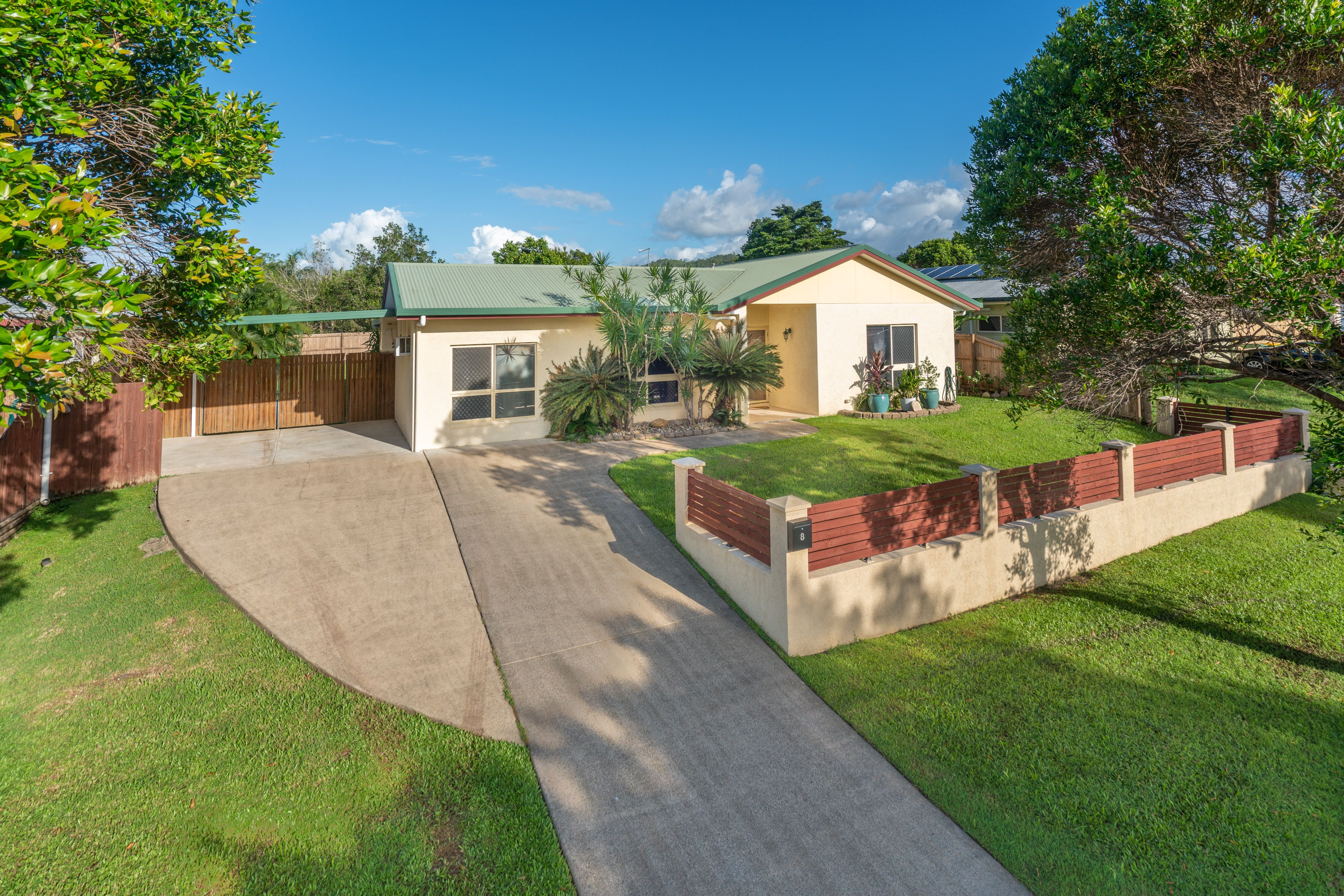 8 Zarr Street, Edmonton QLD 4869