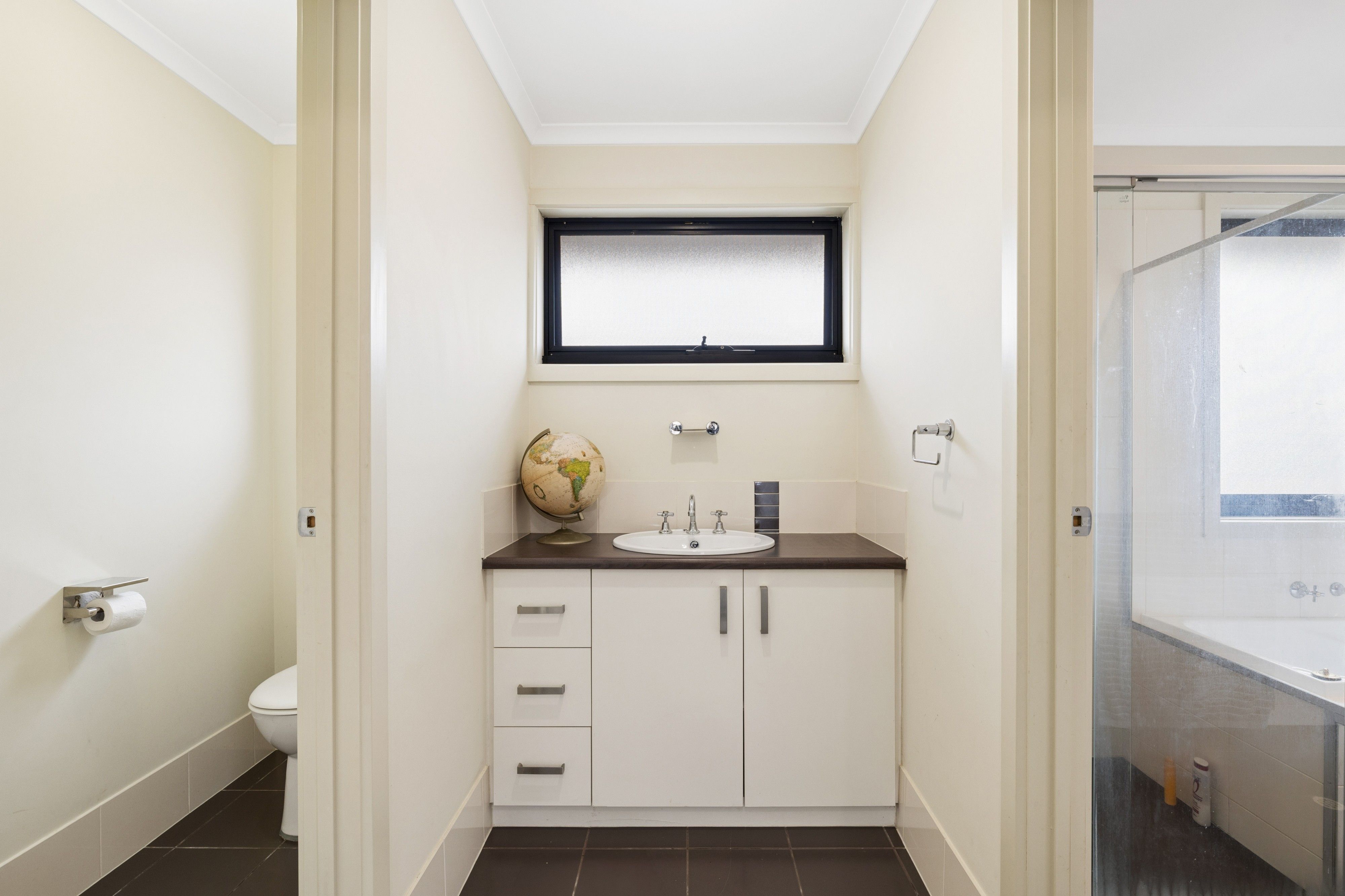 14 Heysen Crescent — photo 16 of 23