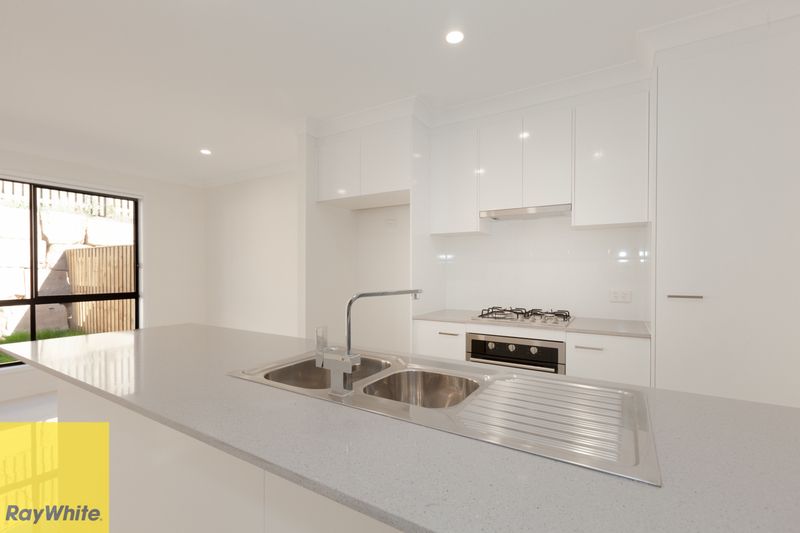 8 B Loft Court, Pimpama, QLD 4209