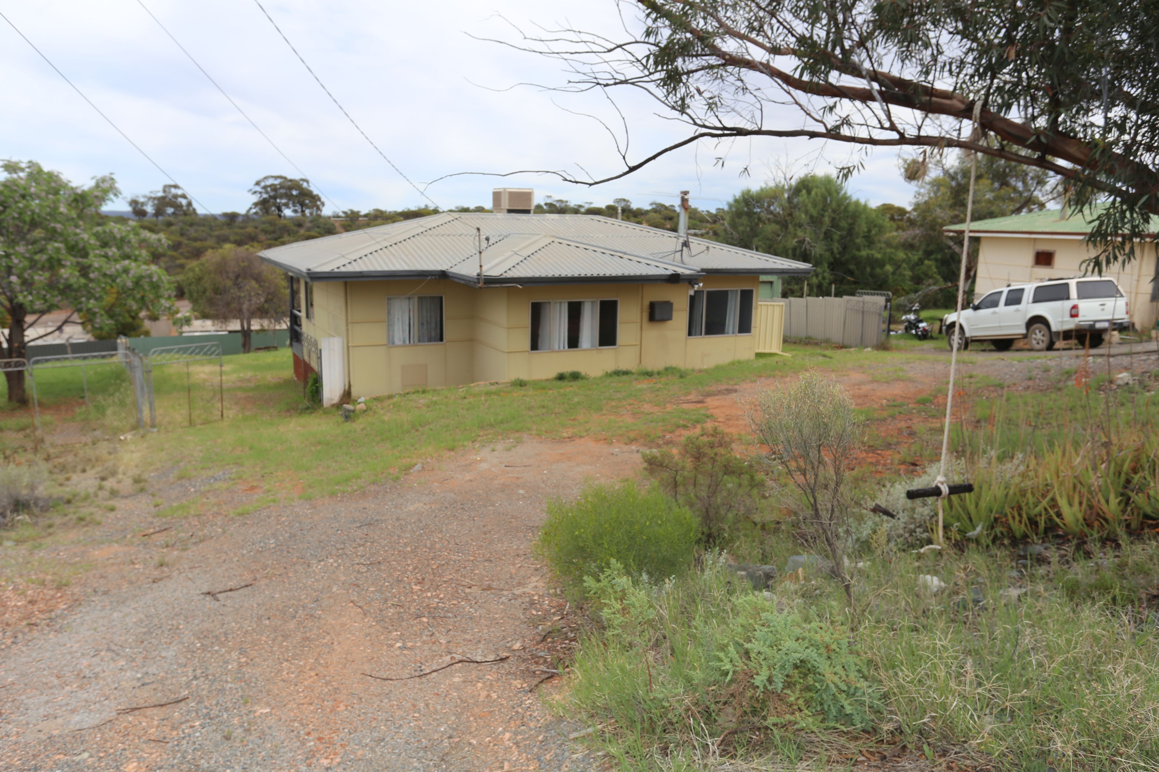 25 Blackbutt Street — photo from Ray White Kambalda
