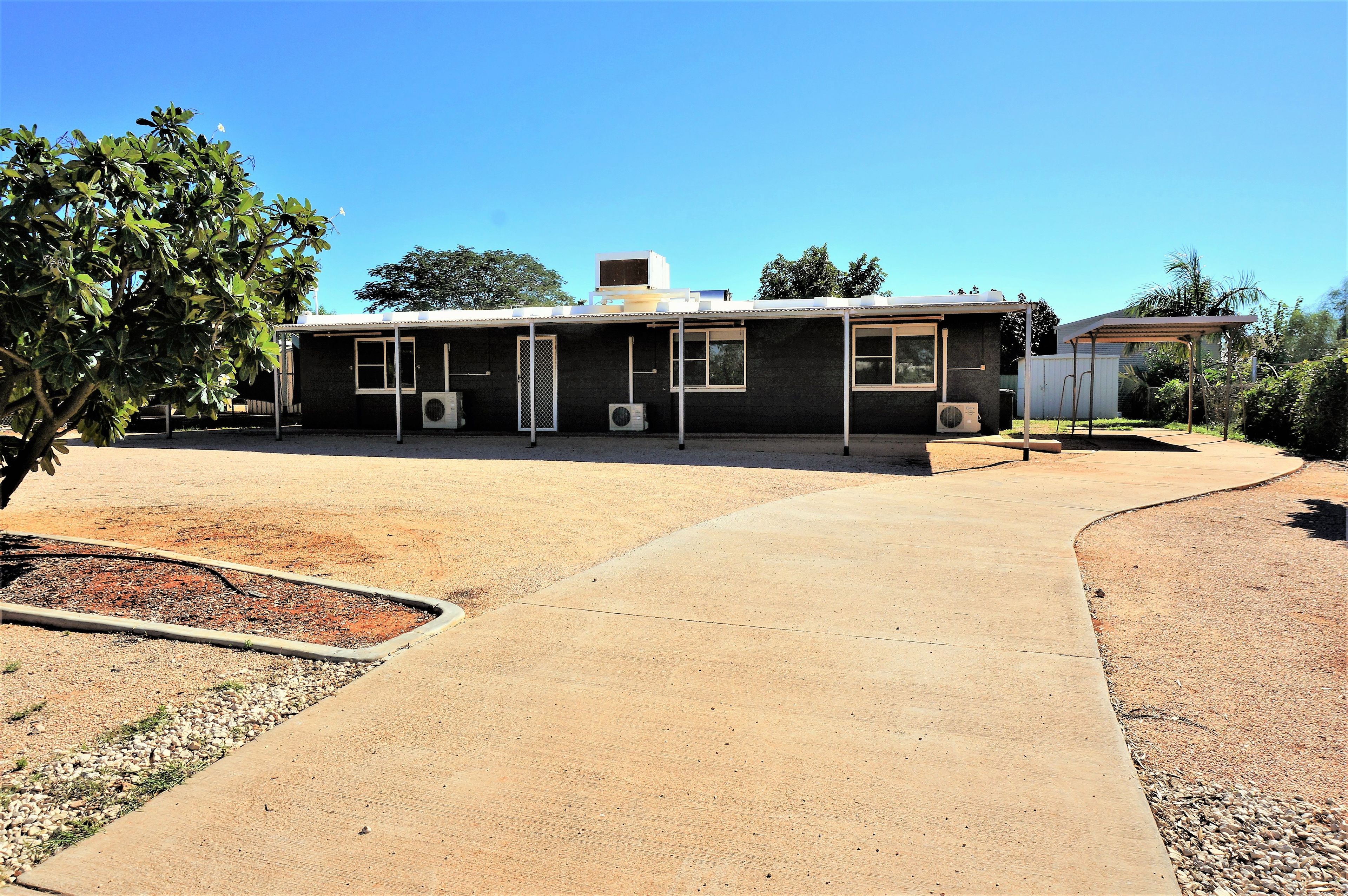 11 Grenadier Street, Exmouth WA 6707