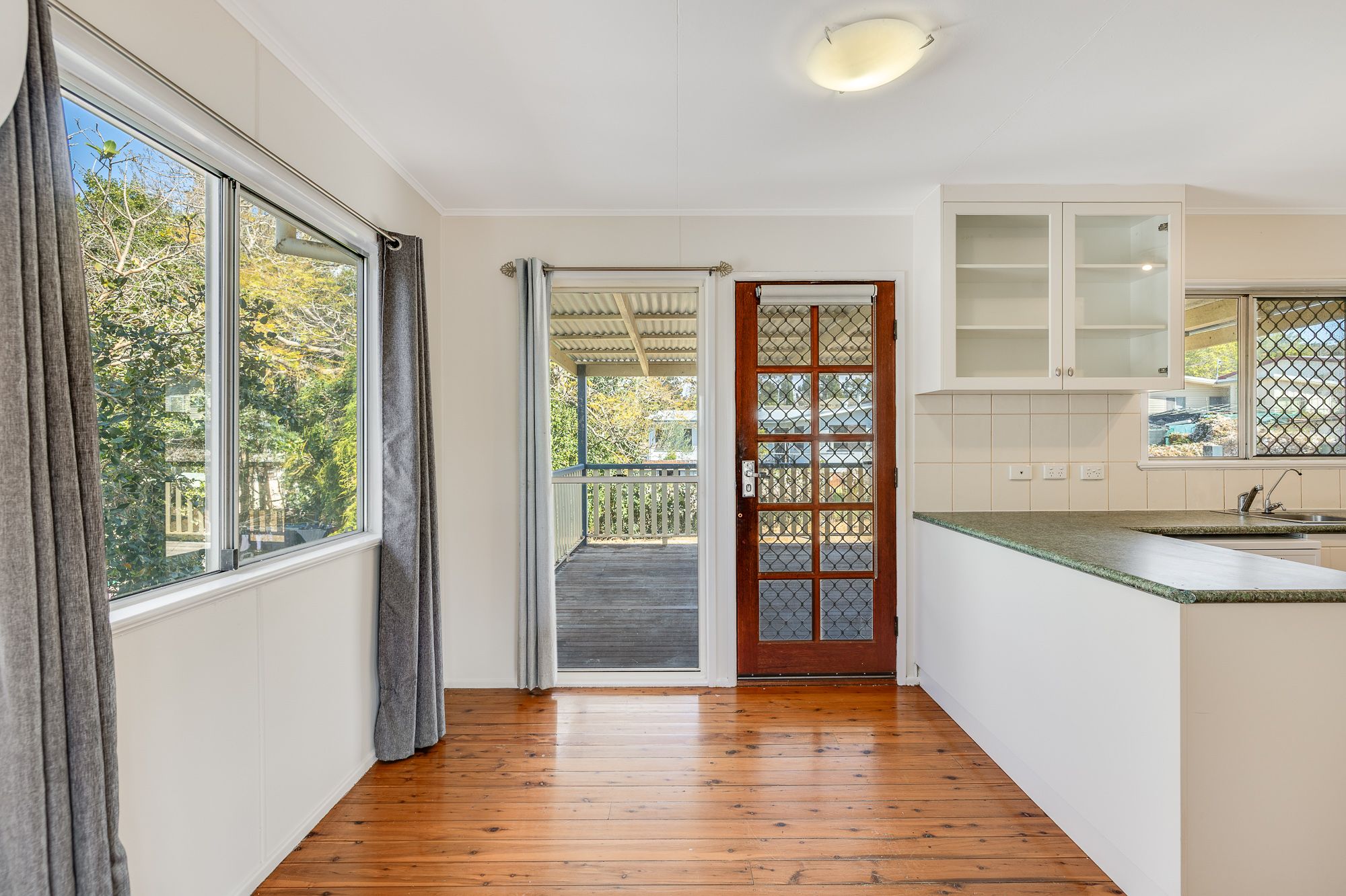 12 Mcnamara Street — photo 5 of 18