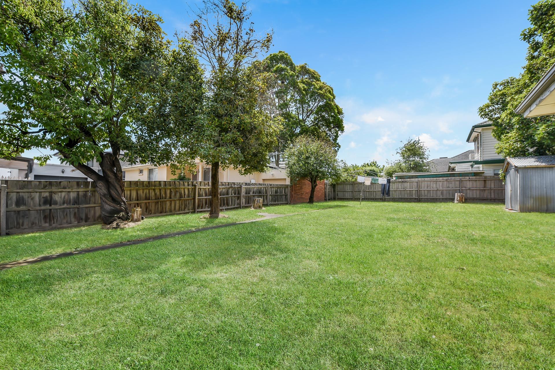 125 Springfield Road — photo 3 of 4