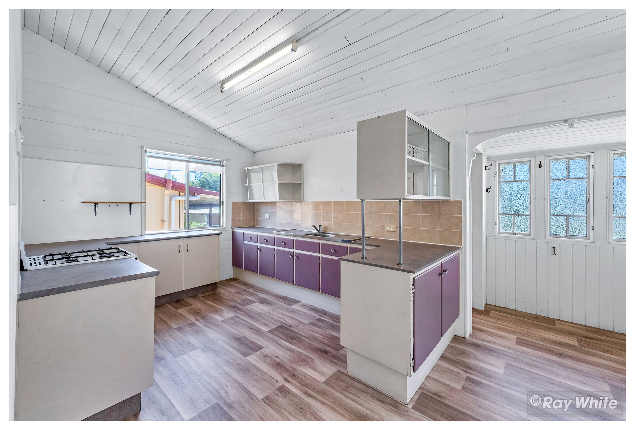 4 Lion Creek Road, Wandal, QLD 4700