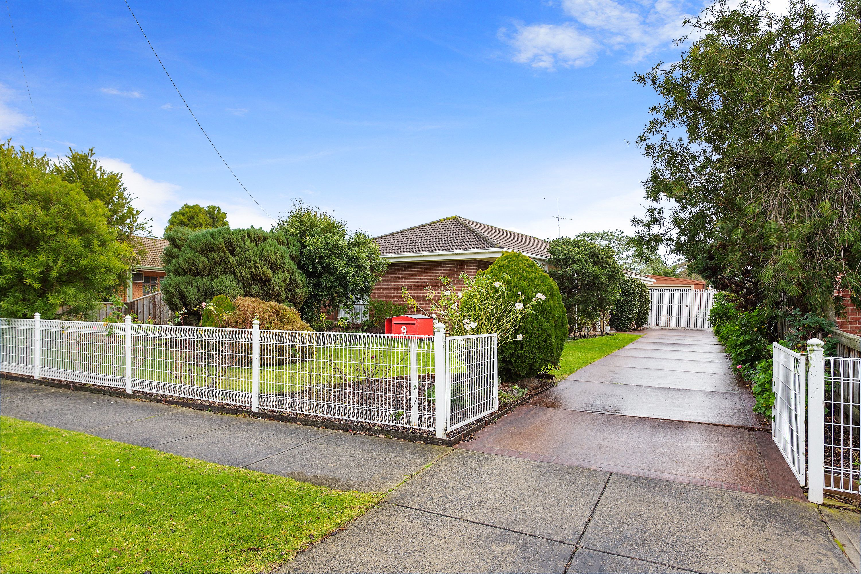 9 Guest Road, Pakenham, VIC 3810