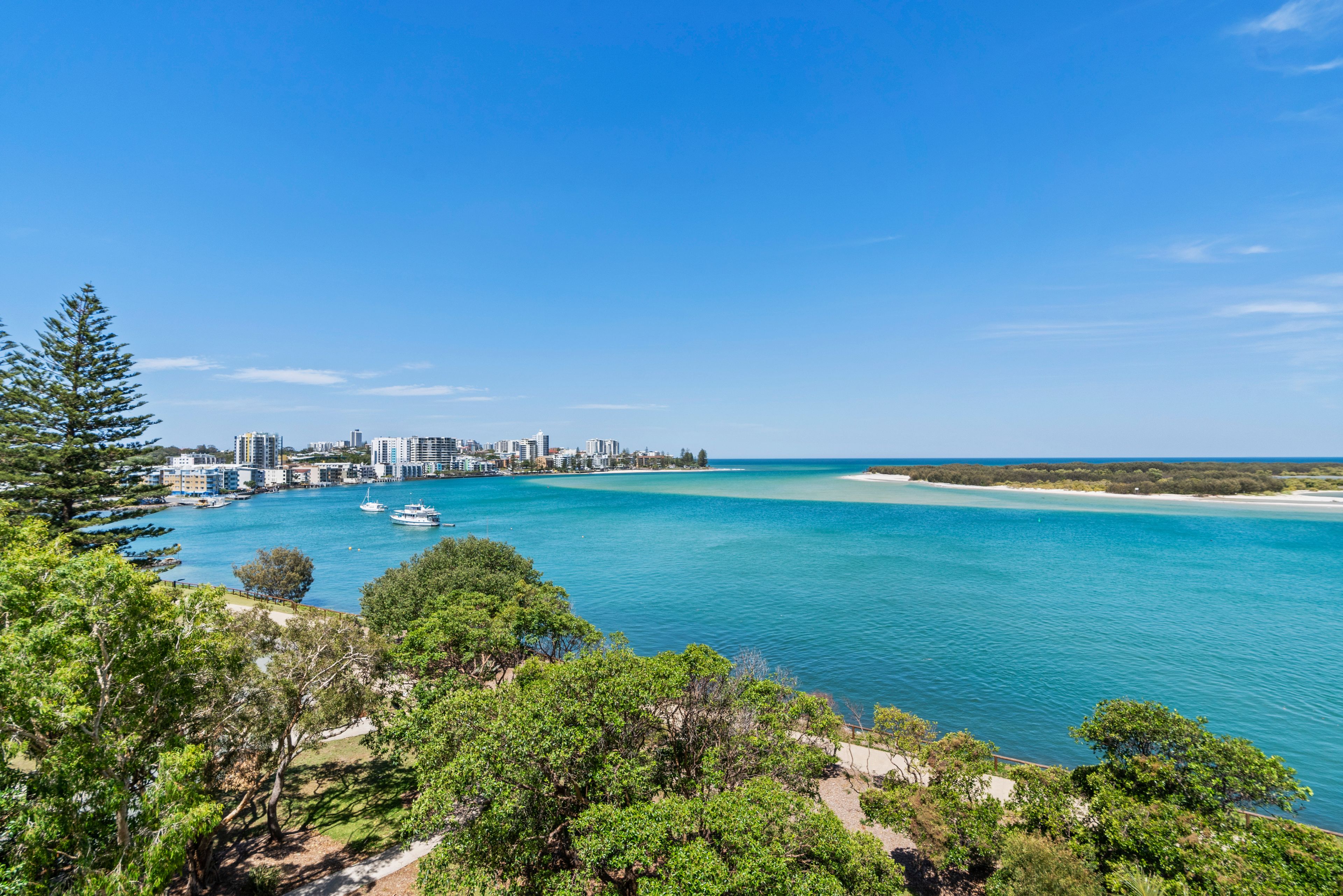 35 Landsborough Parade, Golden Beach QLD 4551