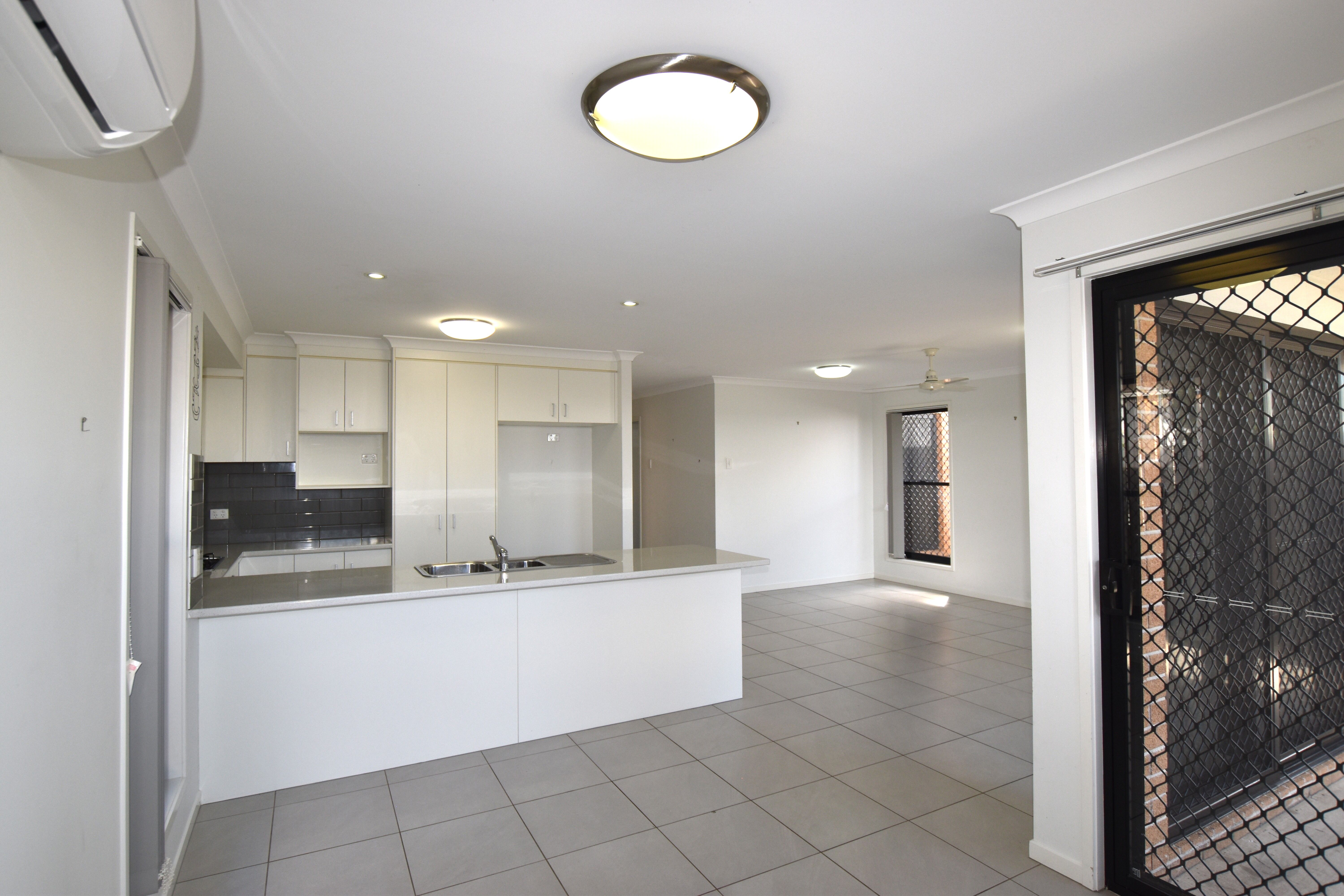 13 Valhalla Street, Clinton, QLD 4680