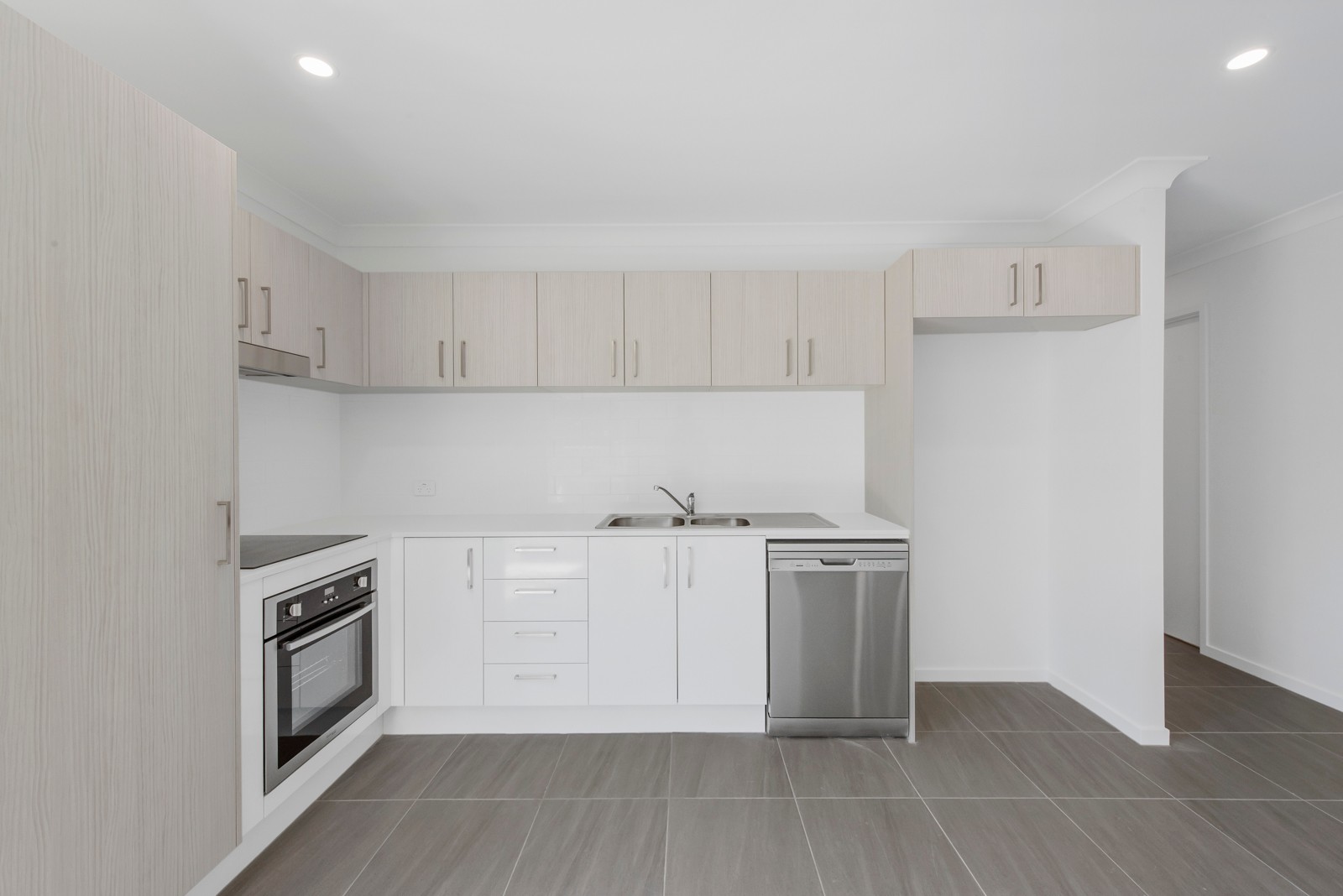 21B Ashton Avenue, Redbank, QLD 4301