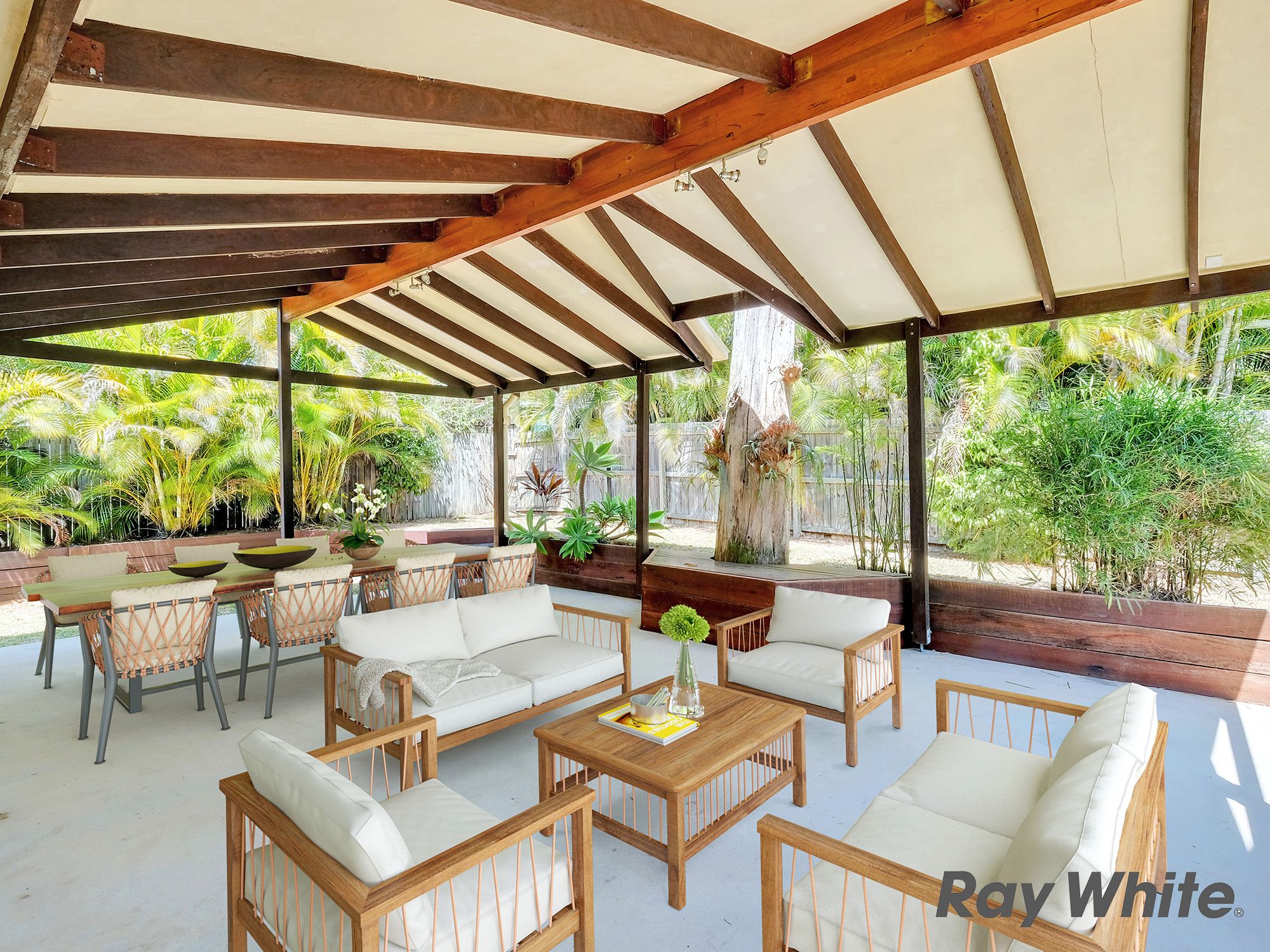 1 Hermitage Place, Forest Lake, QLD 4078