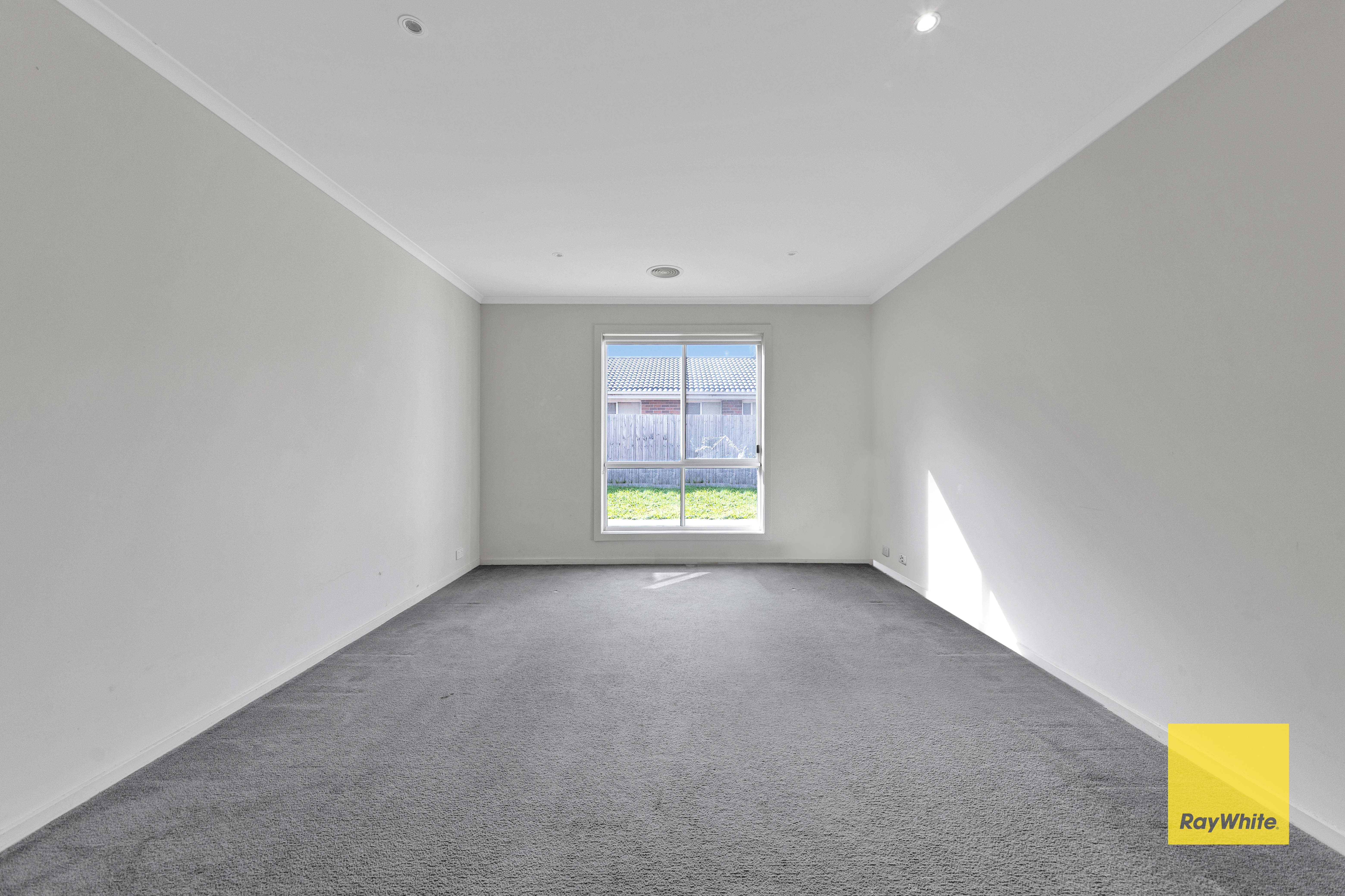 5 Alex Court — photo 10 of 15
