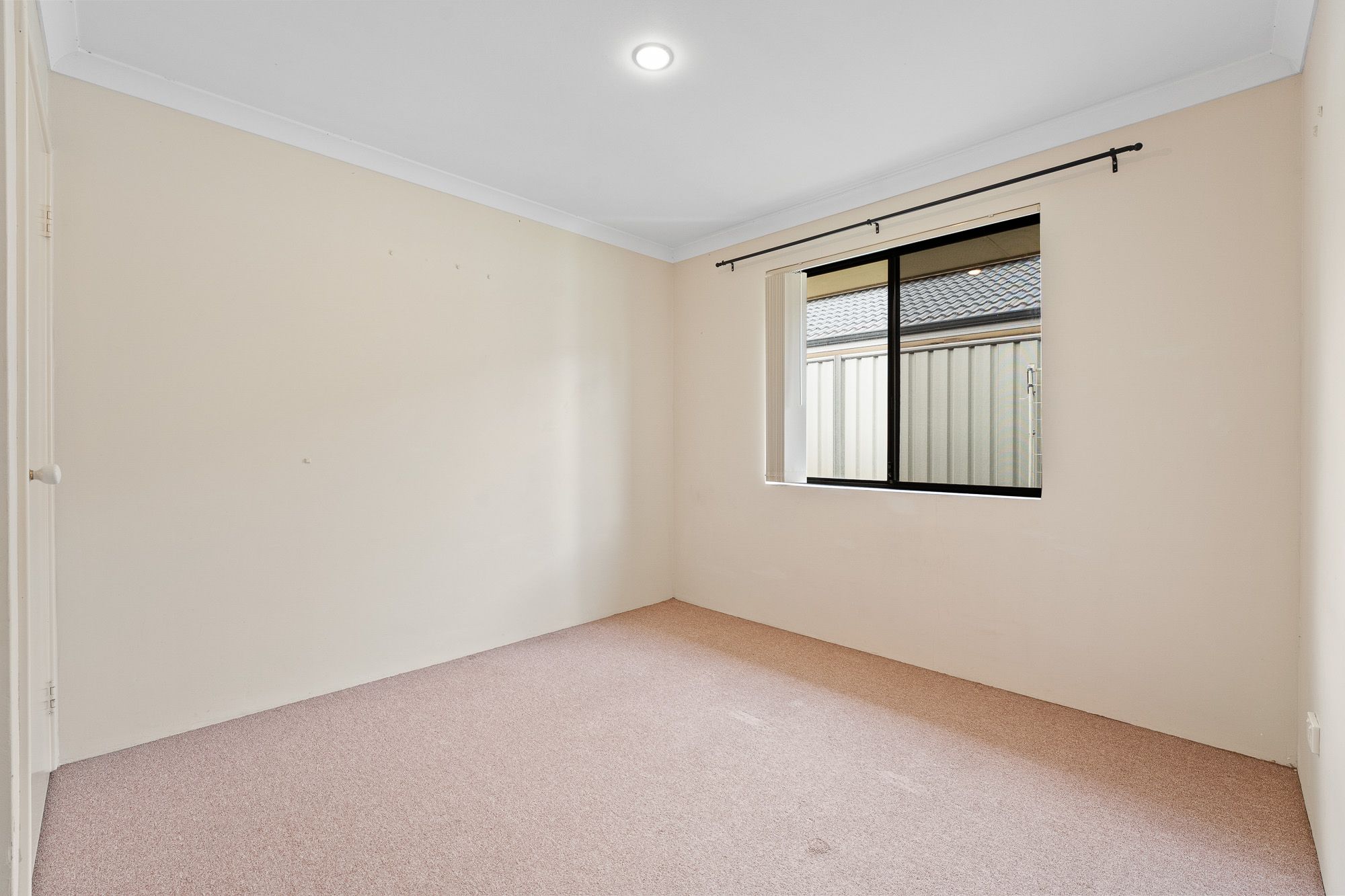 49 Tamworth Boulevard — photo 16 of 28
