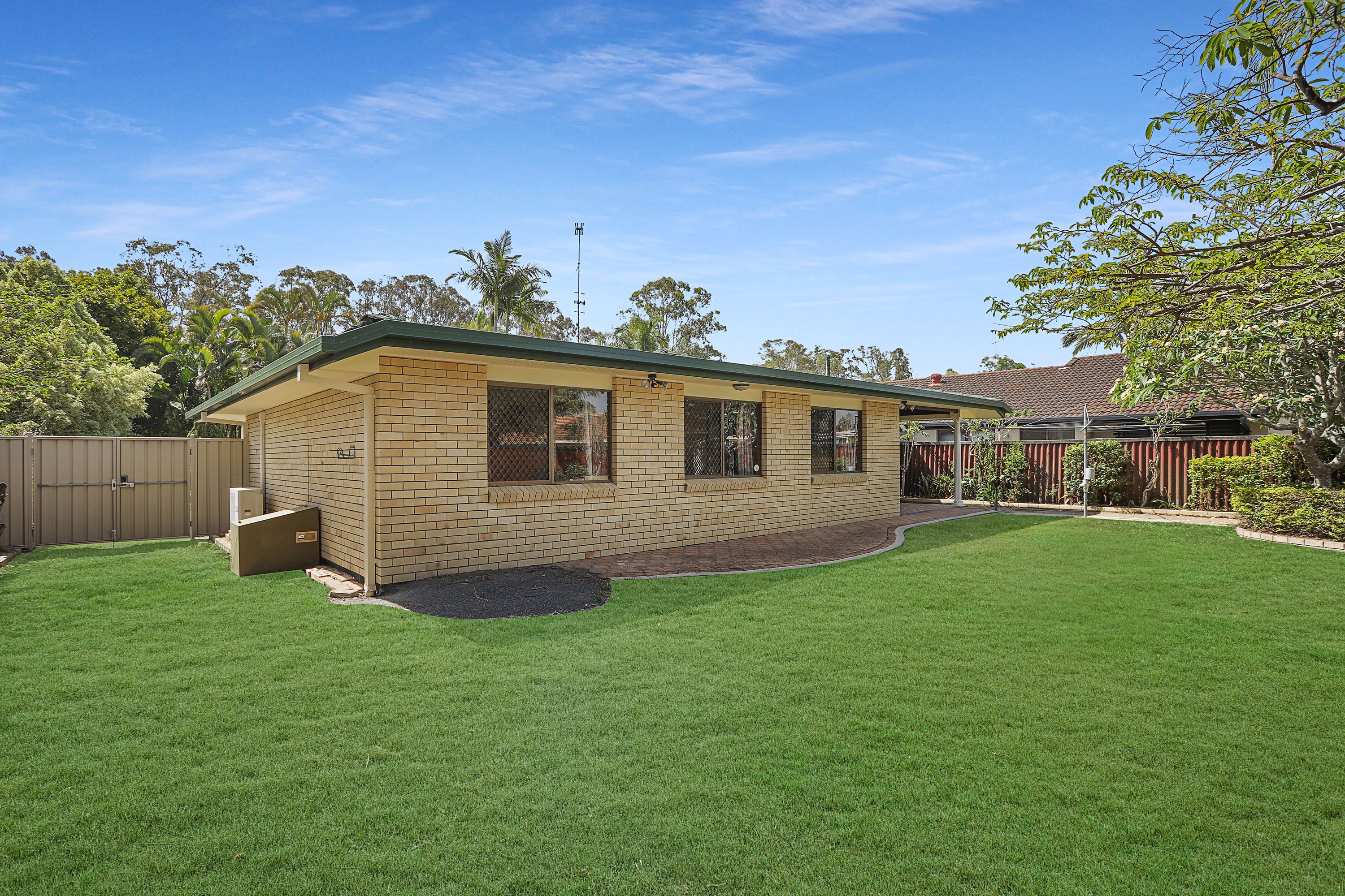 194 Tallebudgera Drive, Palm Beach, QLD 4221