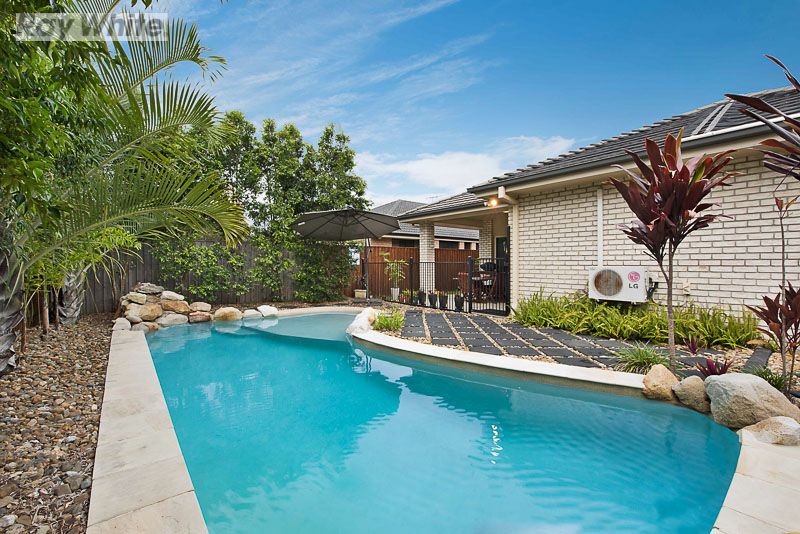 21 Cottonwood Circuit, North Lakes, QLD 4509