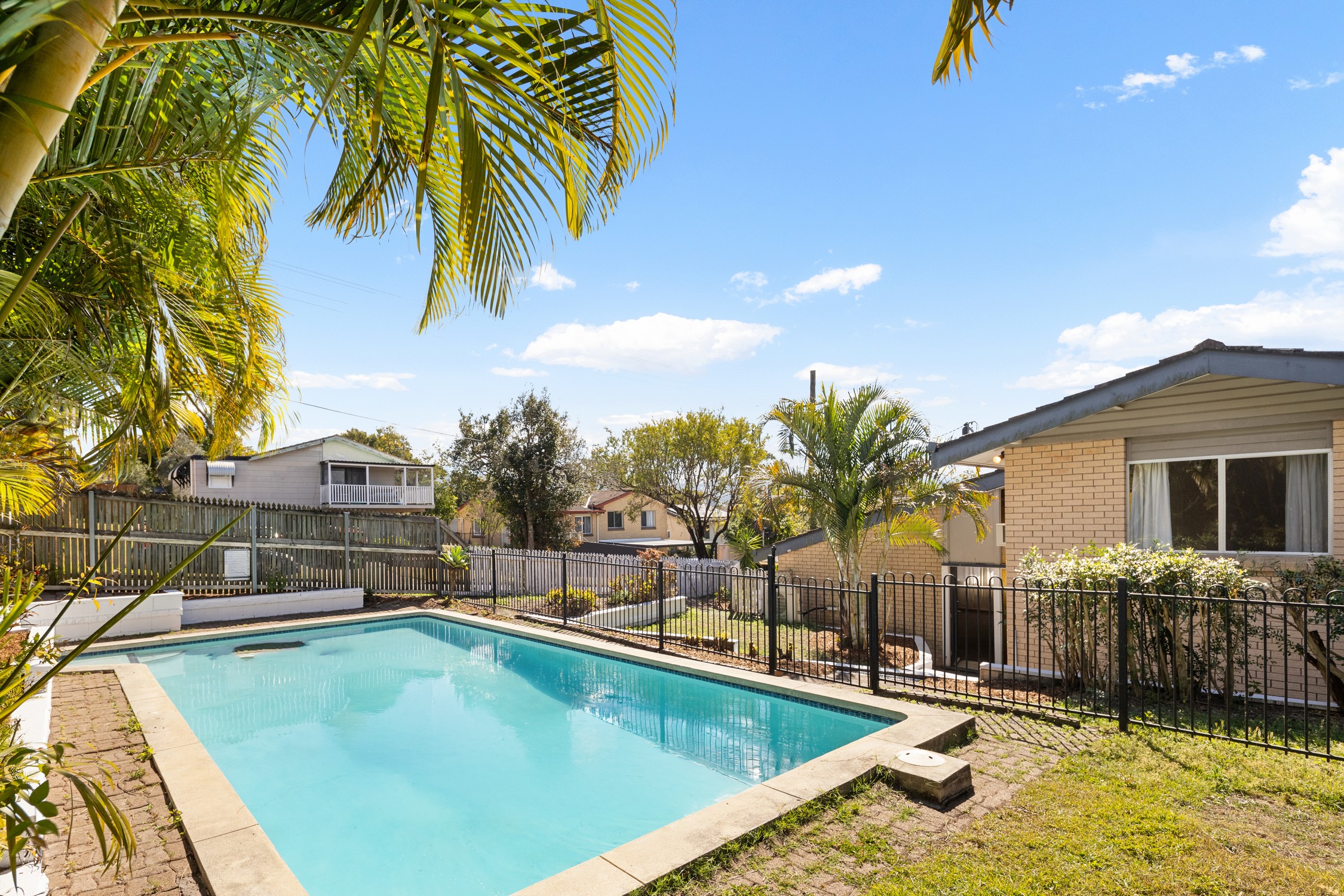 40 Pack Street, Jamboree Heights, QLD 4074