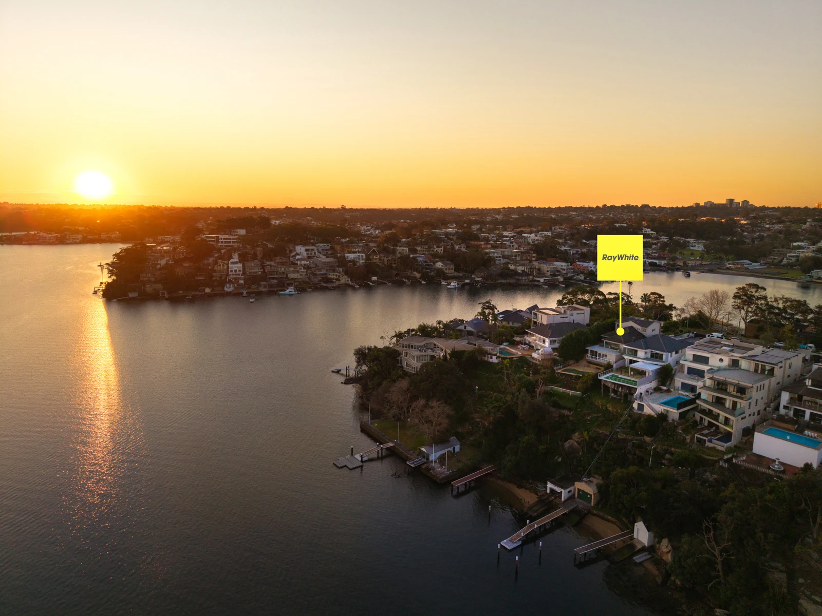 30 Pleasant Way, Blakehurst, NSW 2221