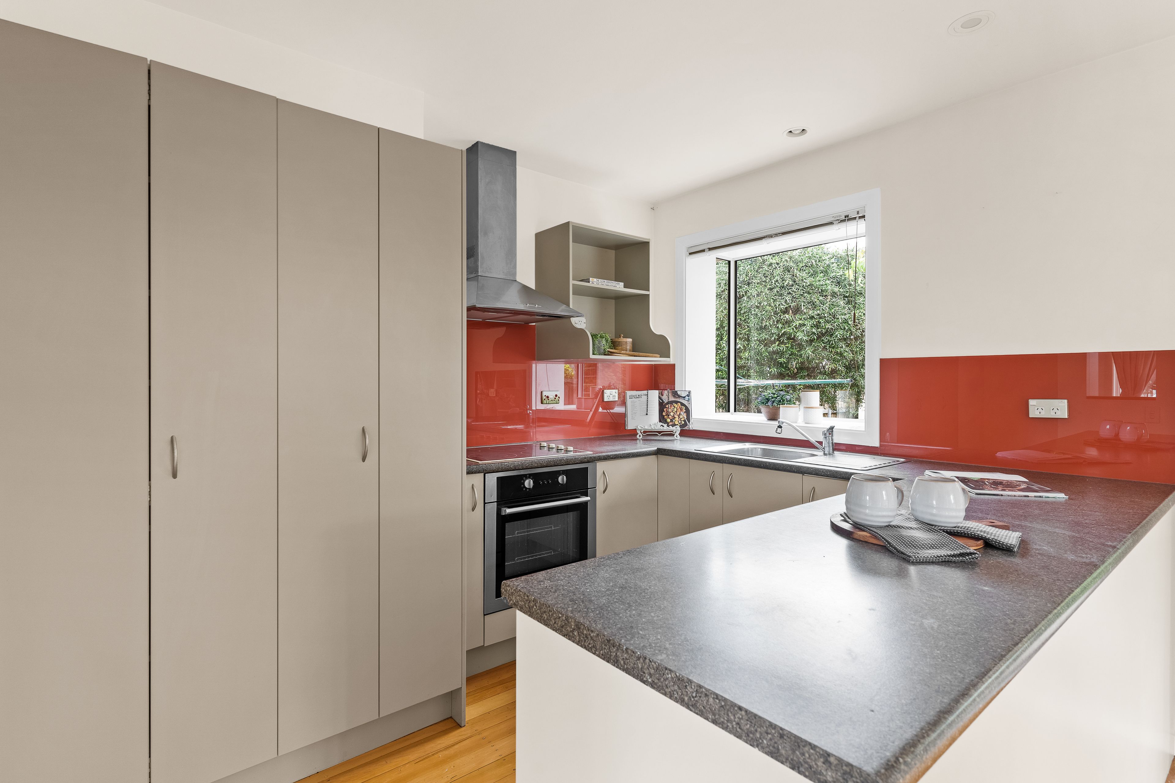 27 Emlyn Place, Avondale, Christchurch City
