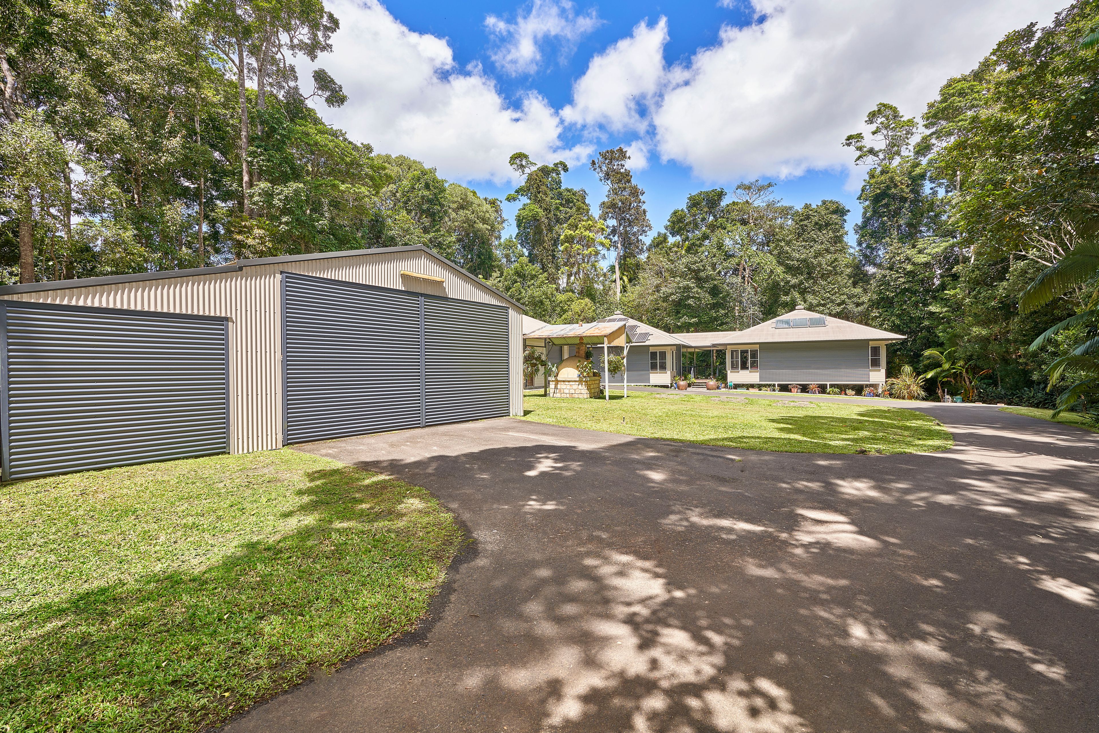 11 Coconut Grove, Kuranda, QLD 4881