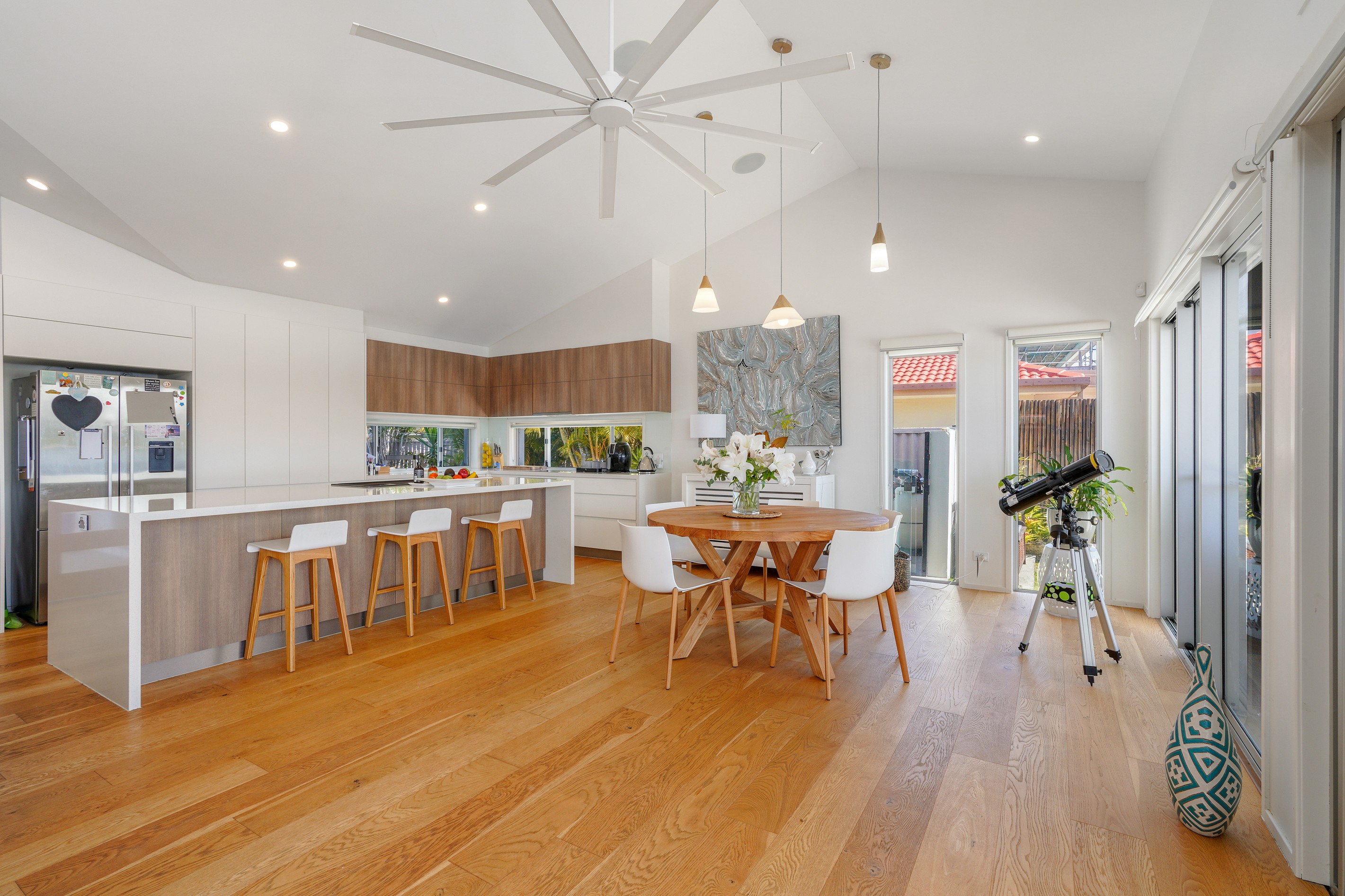 210 Acanthus Avenue, Burleigh Waters, QLD 4220