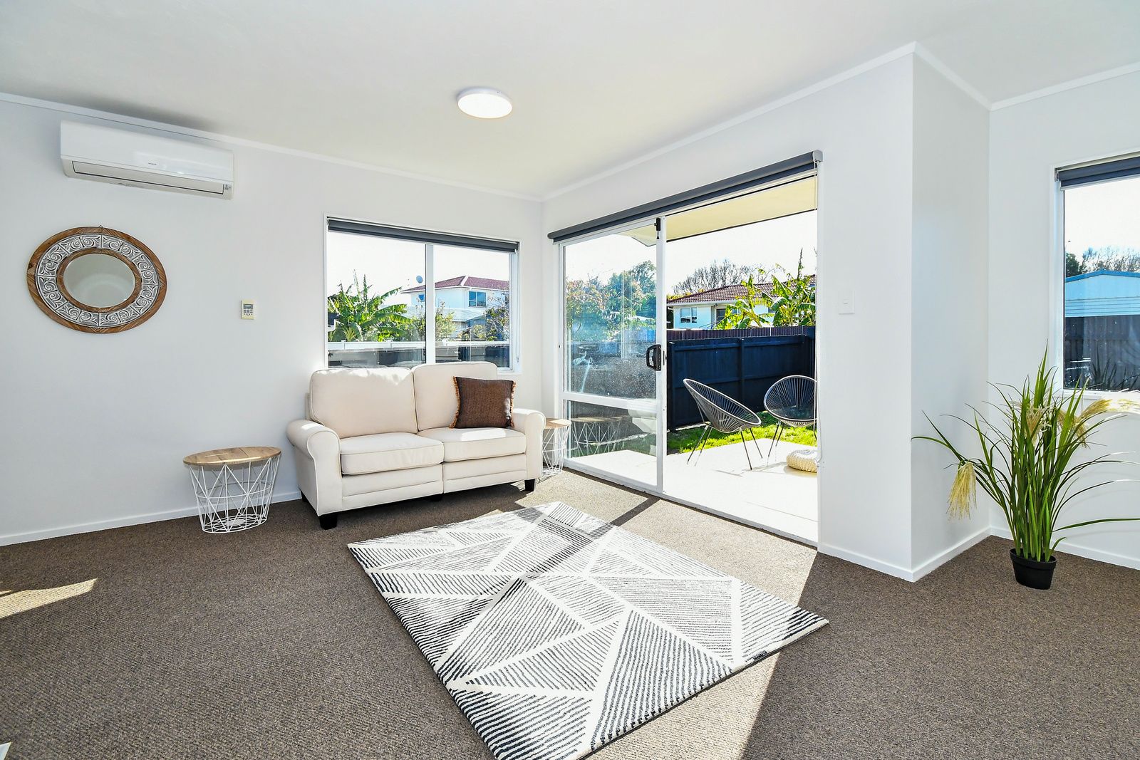 1/5 Navigator Place, Papatoetoe, Manukau City