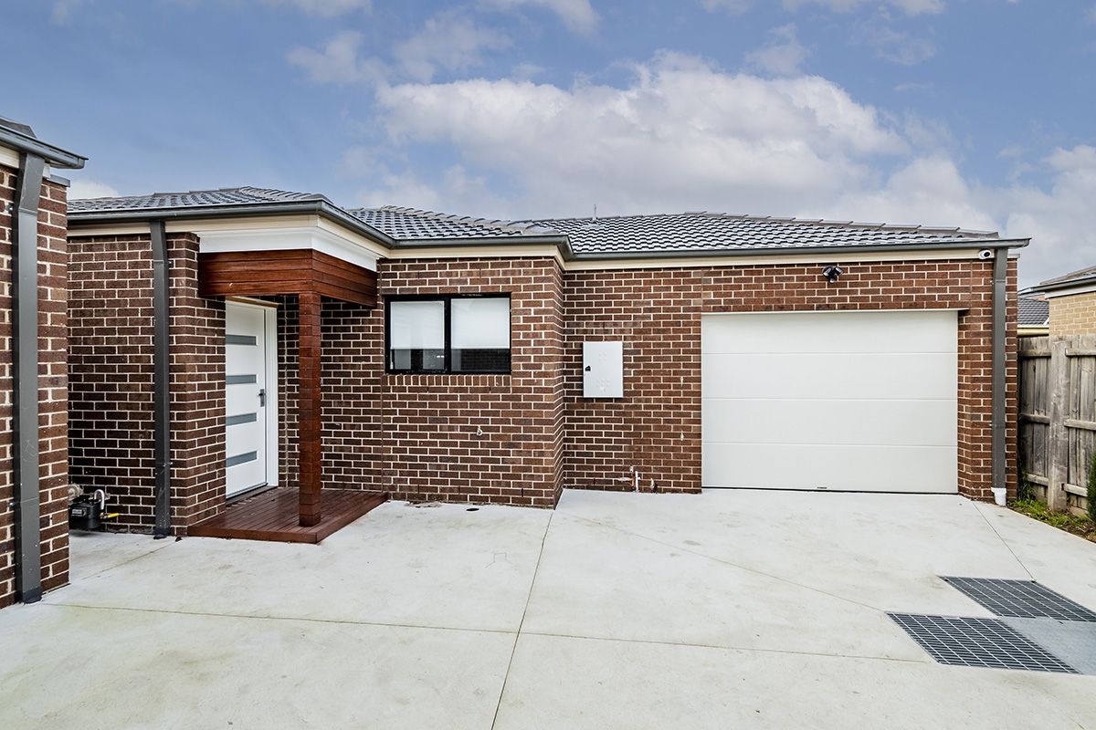 3/12 Speranza Place, Lynbrook, VIC 3975