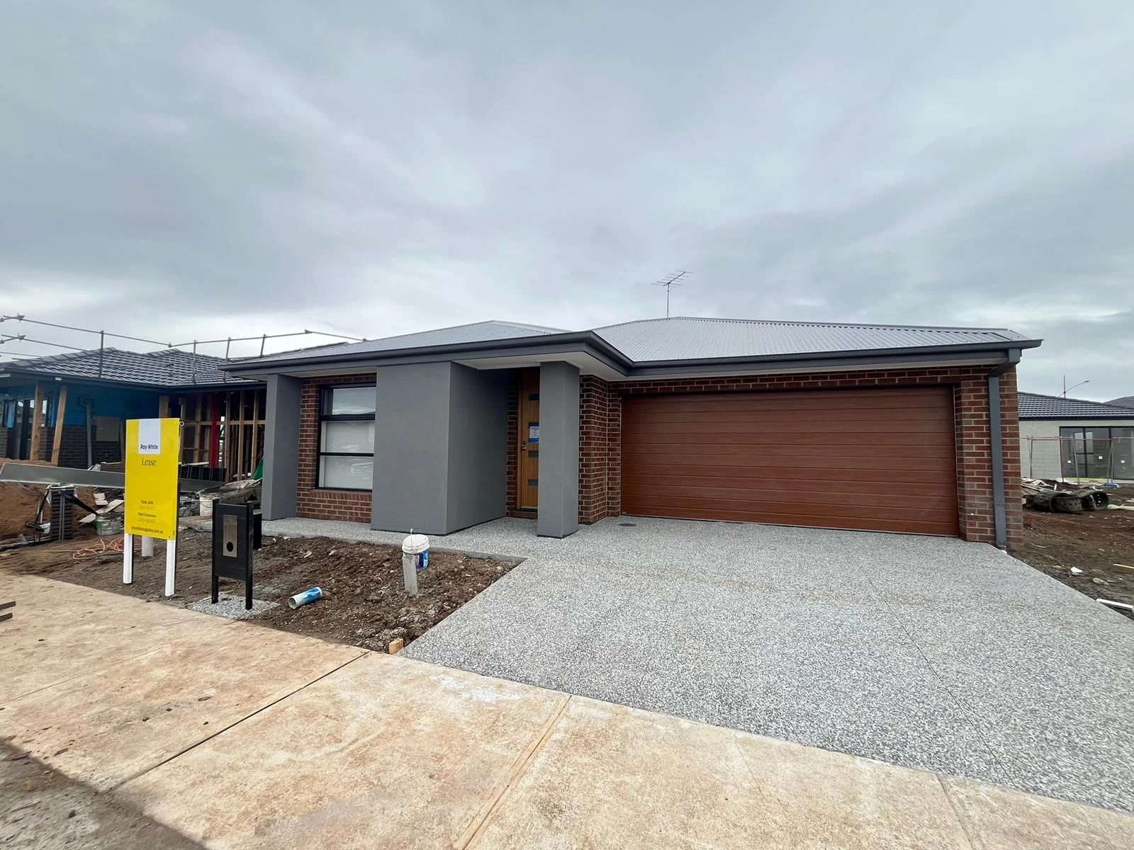 17 ASHFORDBY Street, BONNIE BROOK, VIC 3335
