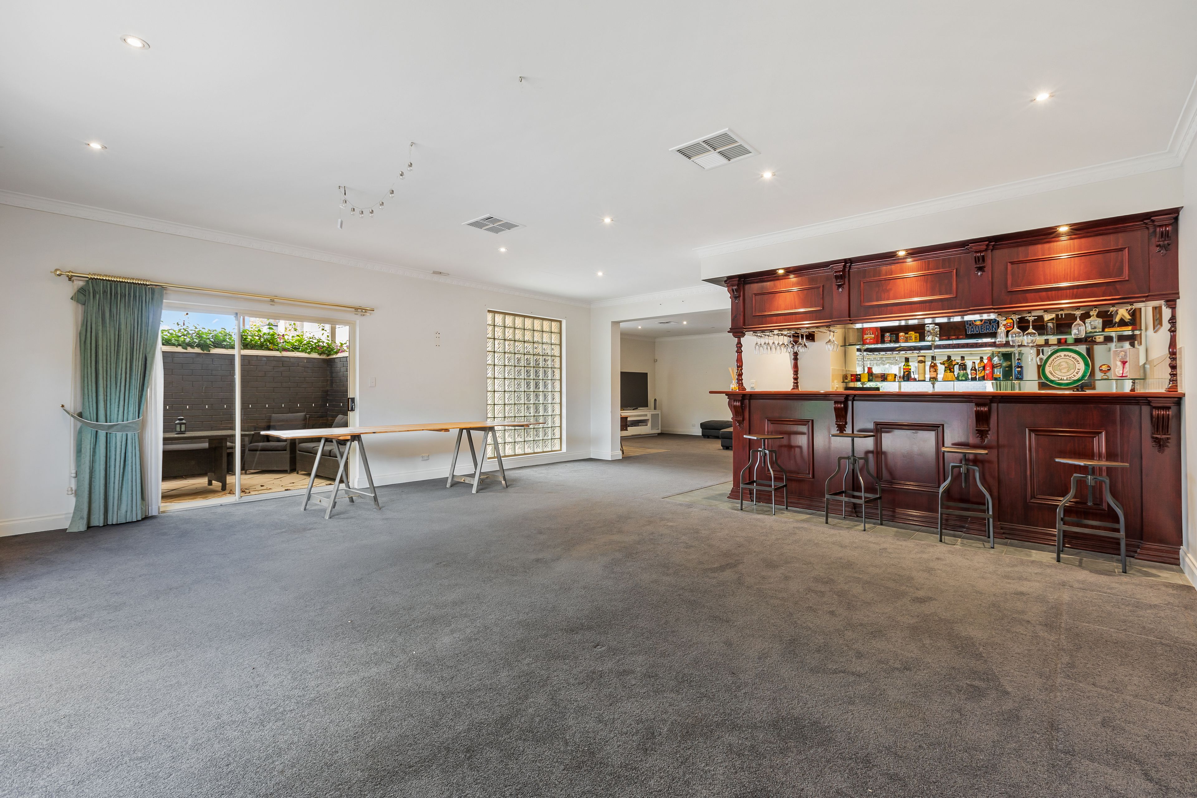 8 Charlotte Terrace, Grange, SA 5022