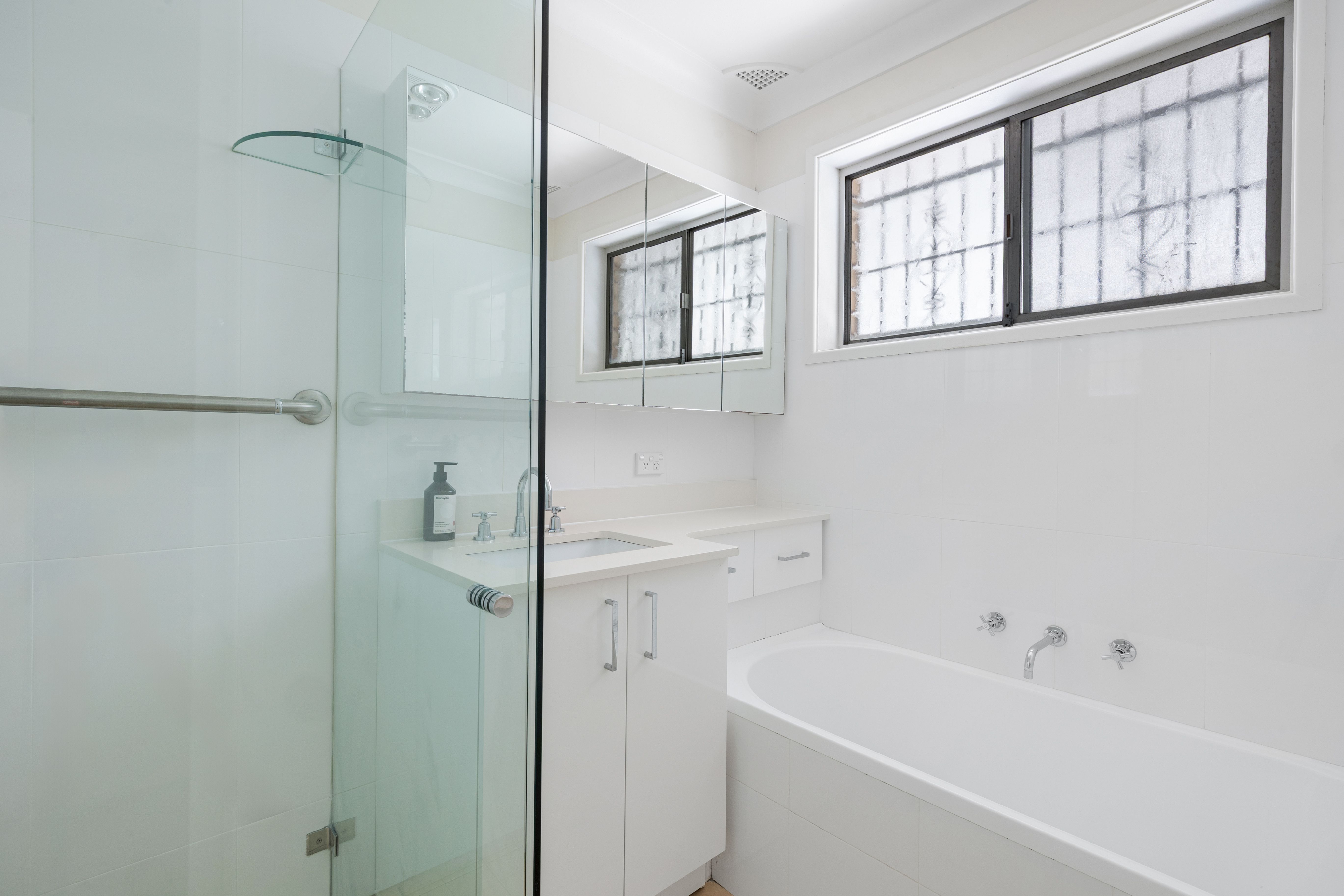 32 Almeria Avenue — photo 6 of 13