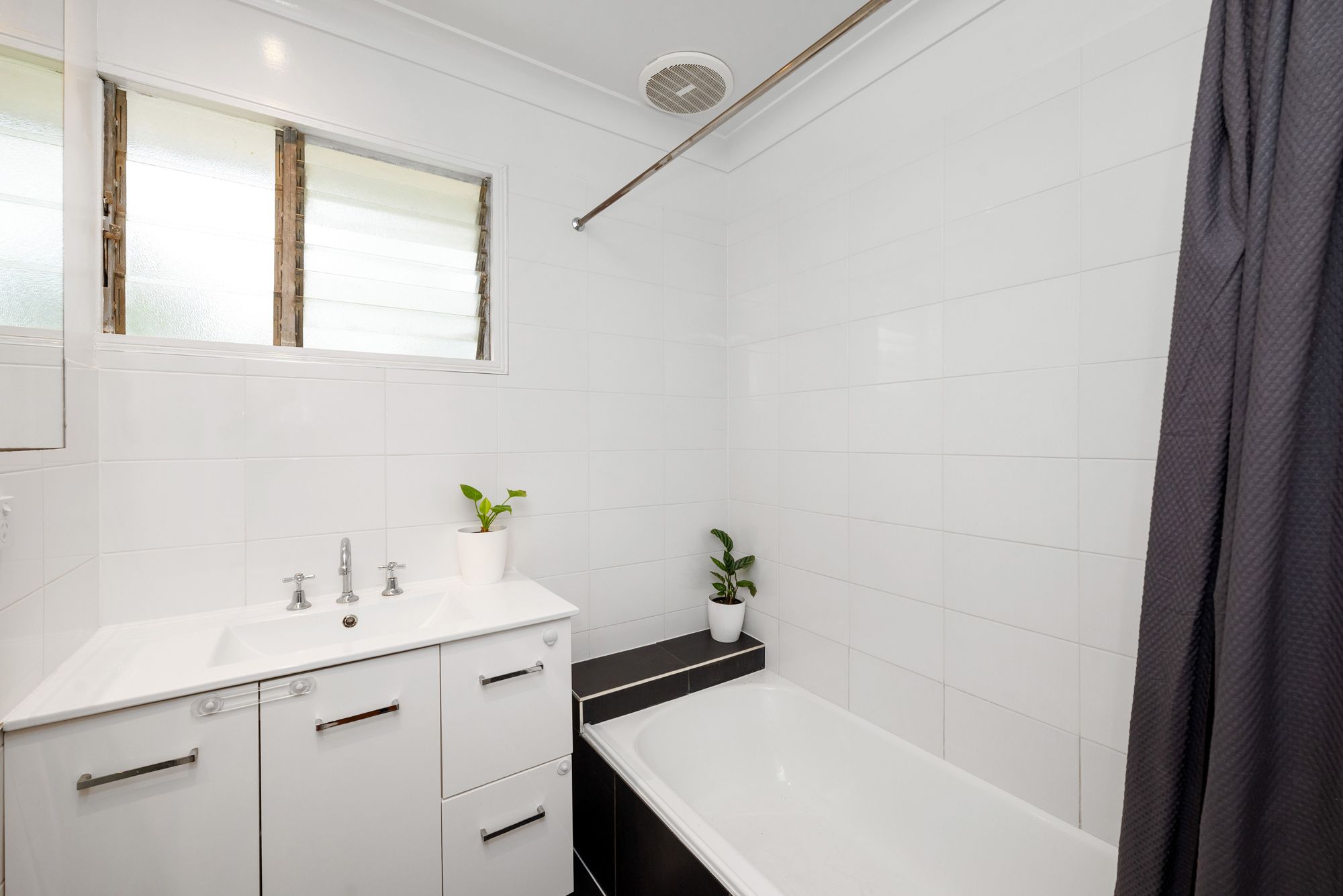 72 Maughan Street — photo 11 of 19