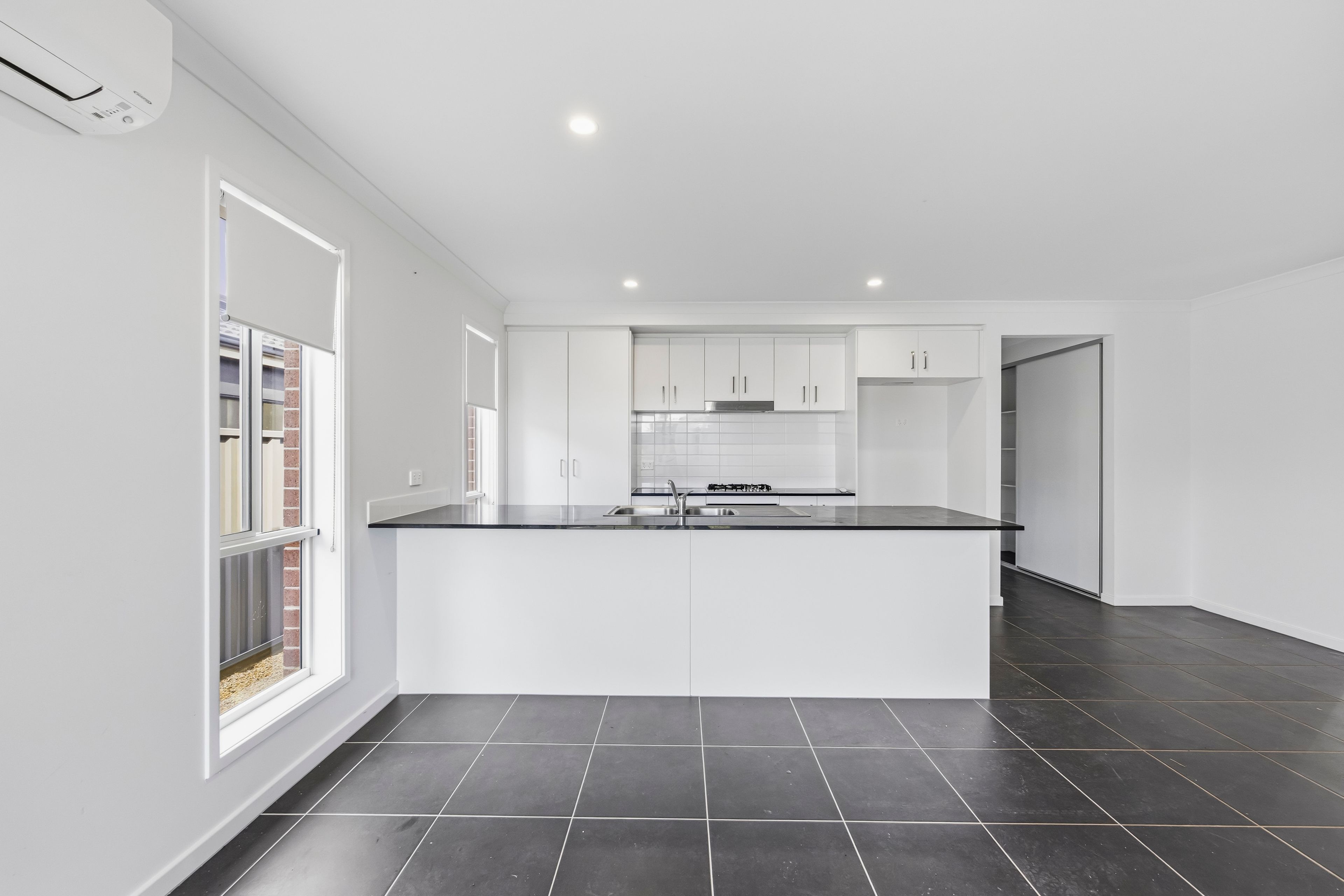 53 Mary Drive — photo 3 of 8