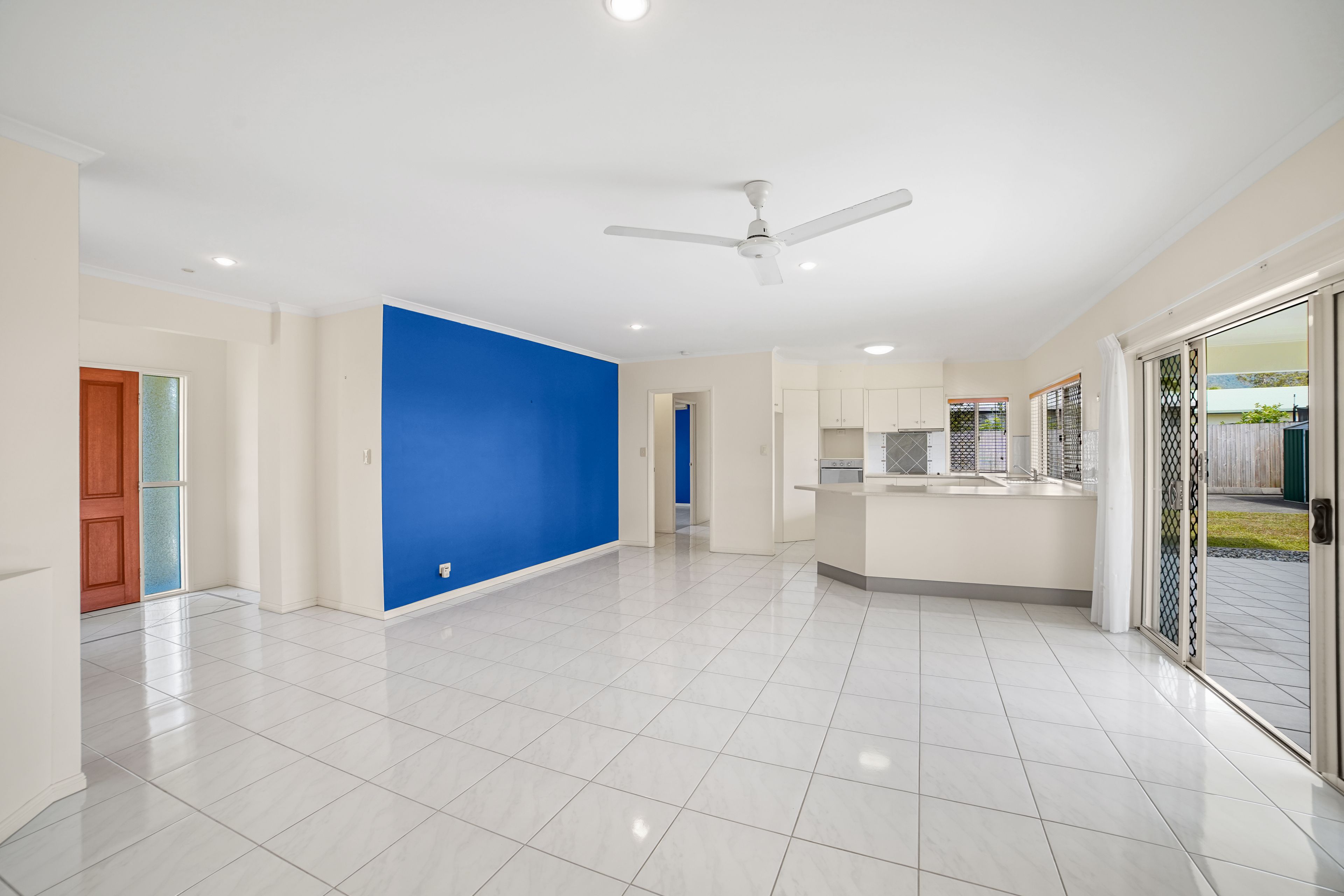 67 Tiffany Street — photo 7 of 10