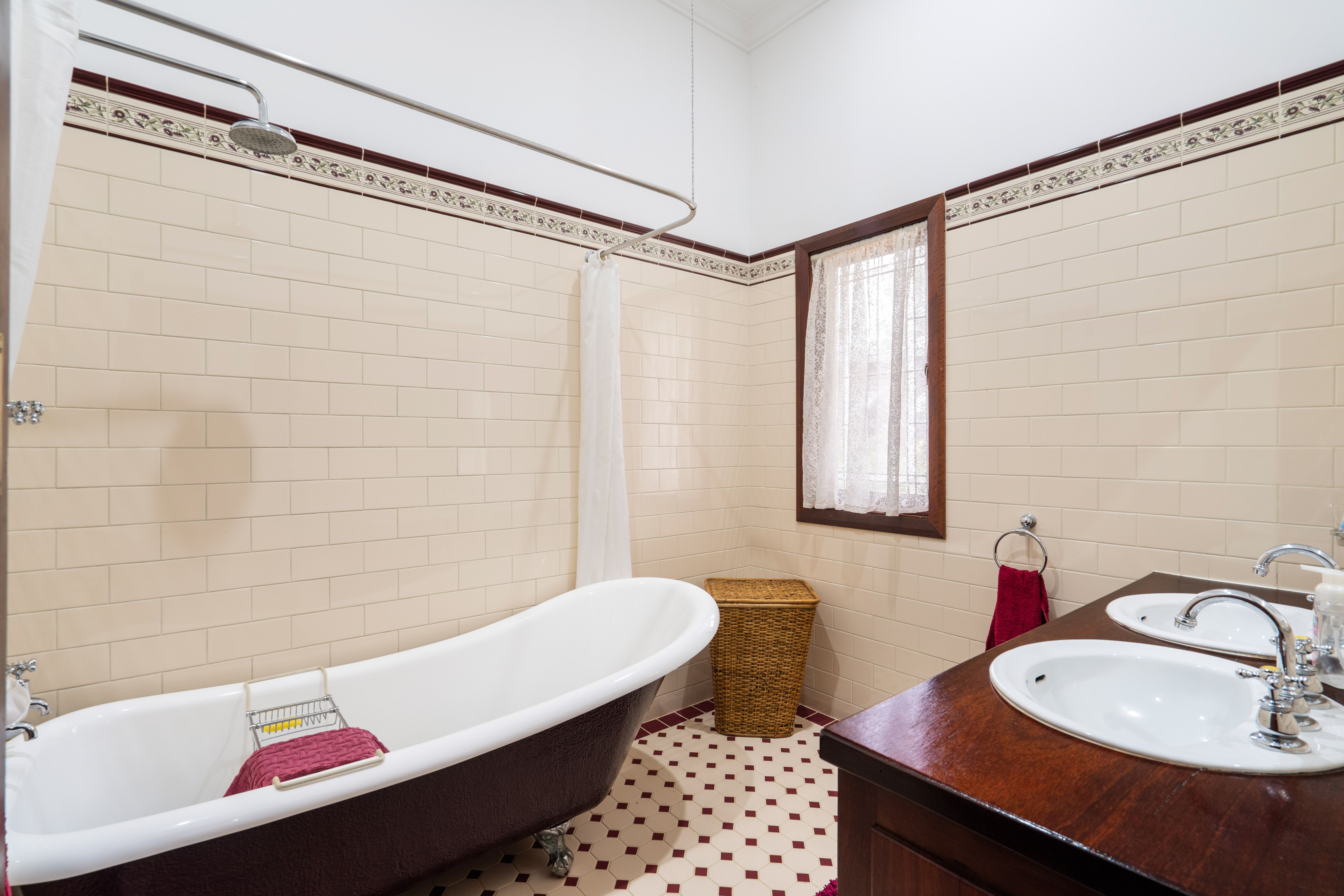 34 Adams Road — photo 13 of 30