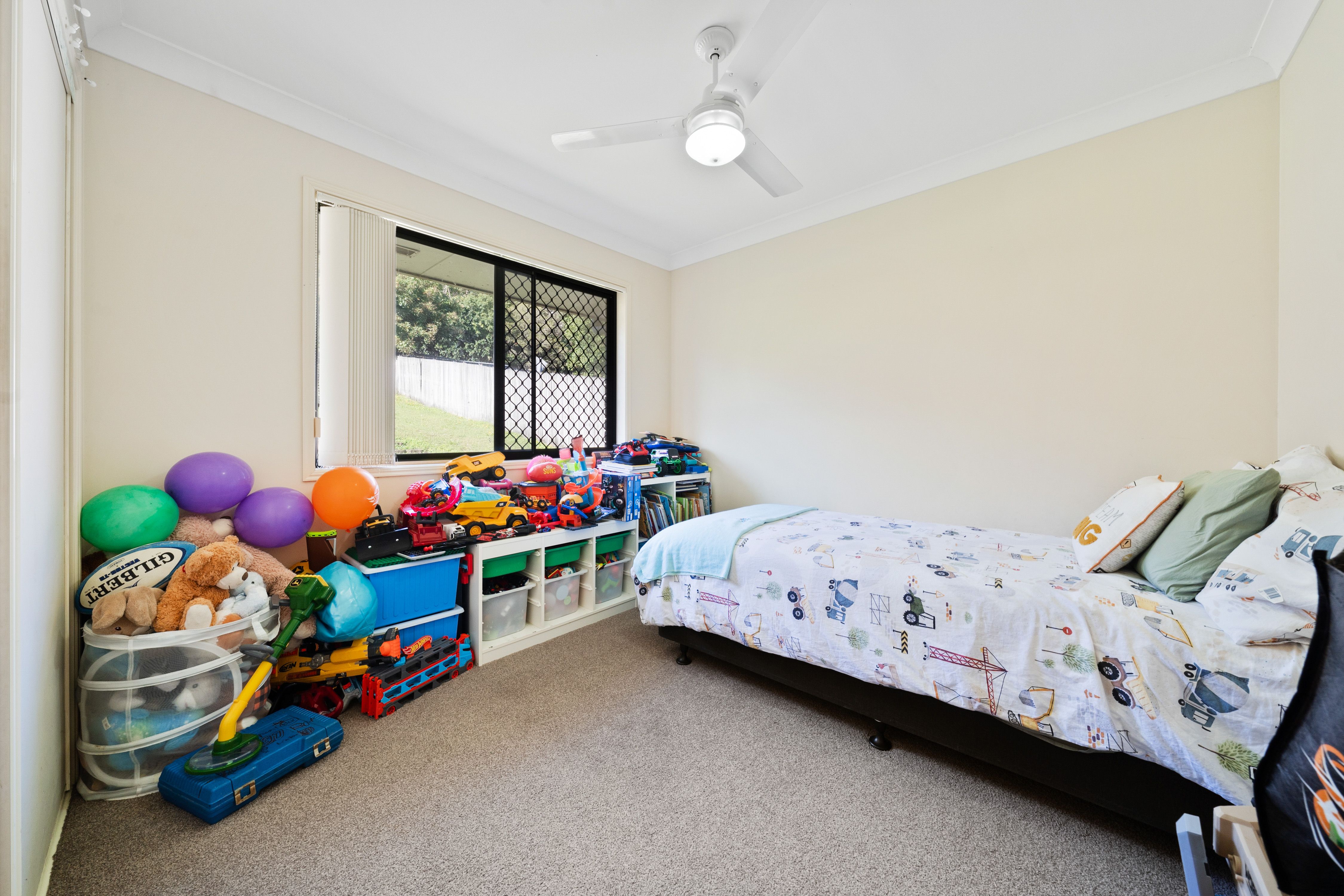 15 Avonmore Street — photo 10 of 20