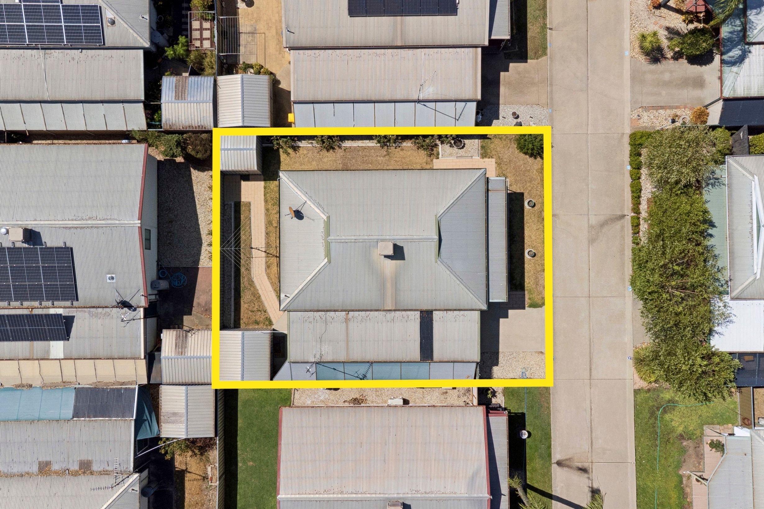 16 Alannah Court — photo 14 of 16