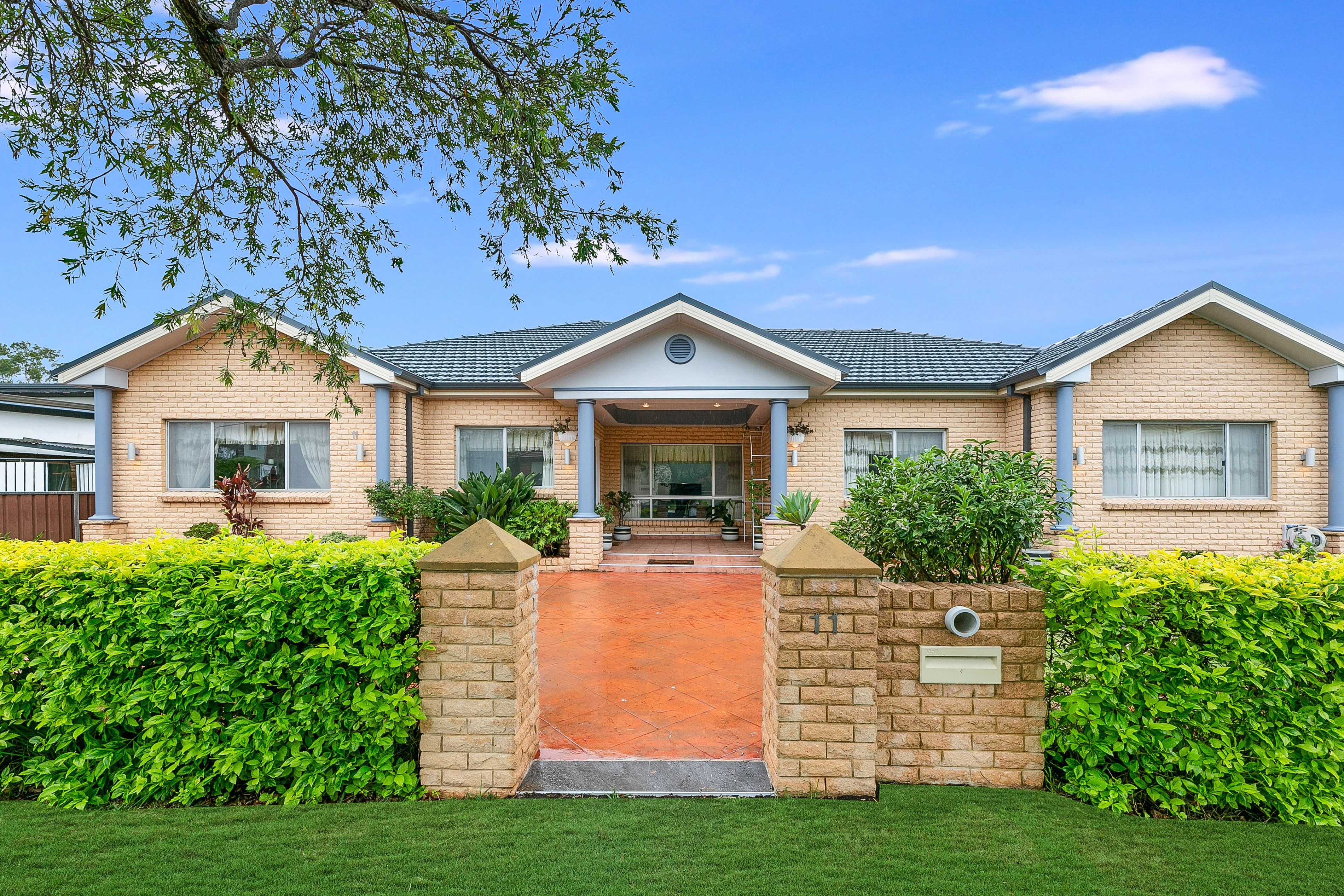 11 Tewinga Road, Birrong, NSW 2143