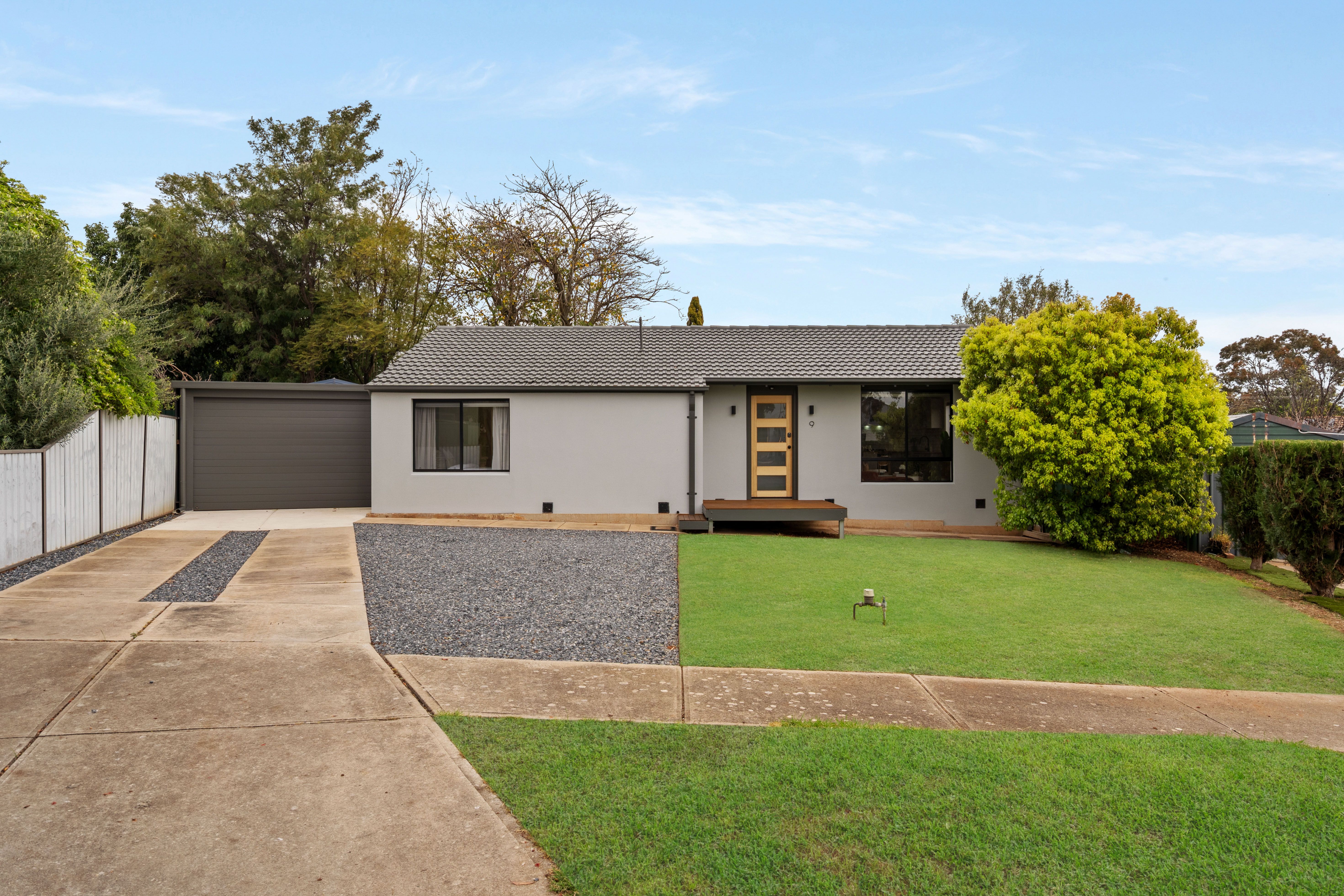 9 Andrew Avenue — photo from Ray White Prospect