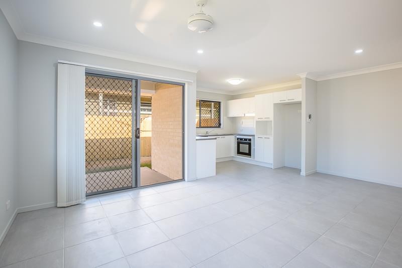 1/2 Conifer Avenue, Brassall, QLD 4305