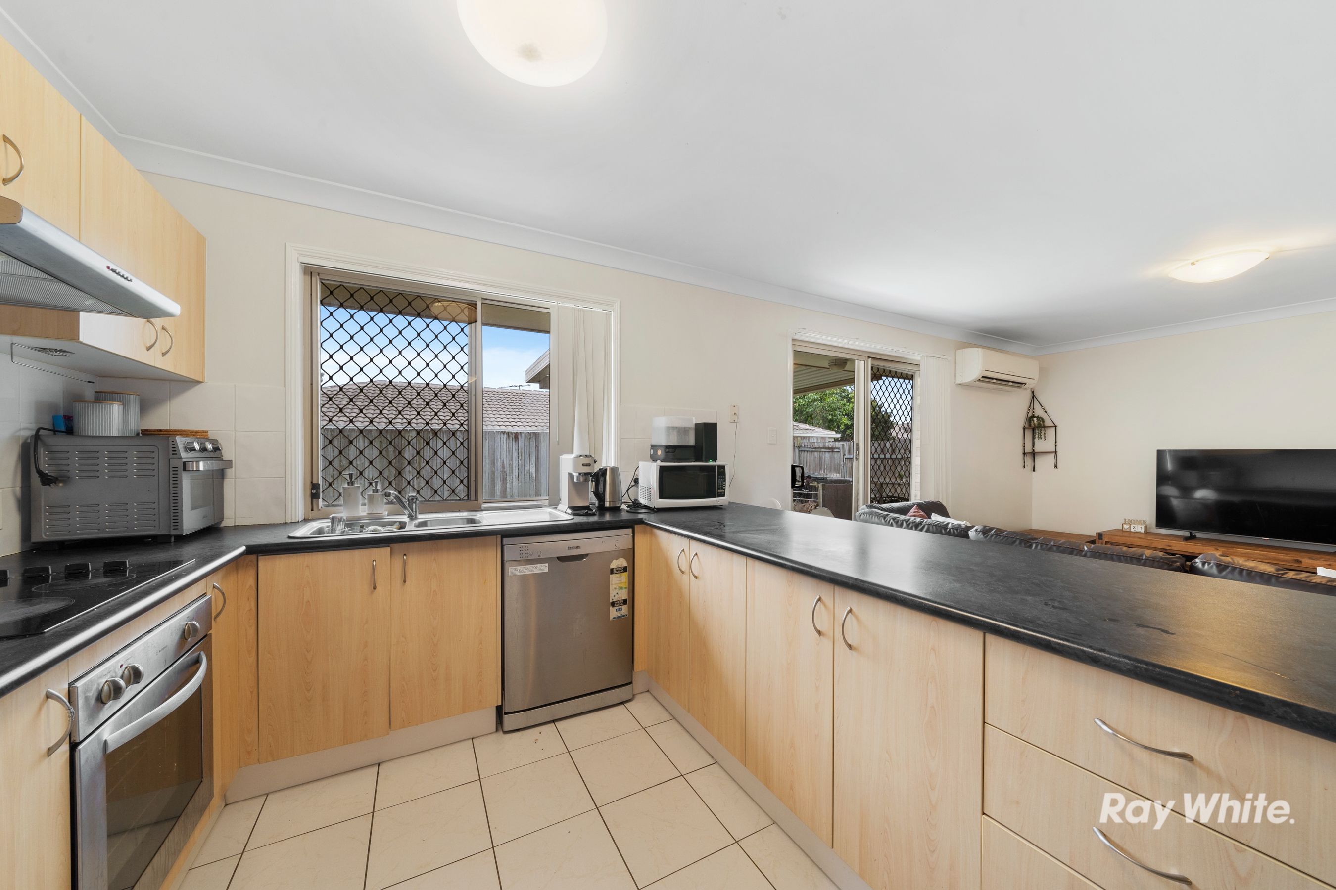 14 Lahore Street, Crestmead, QLD 4132