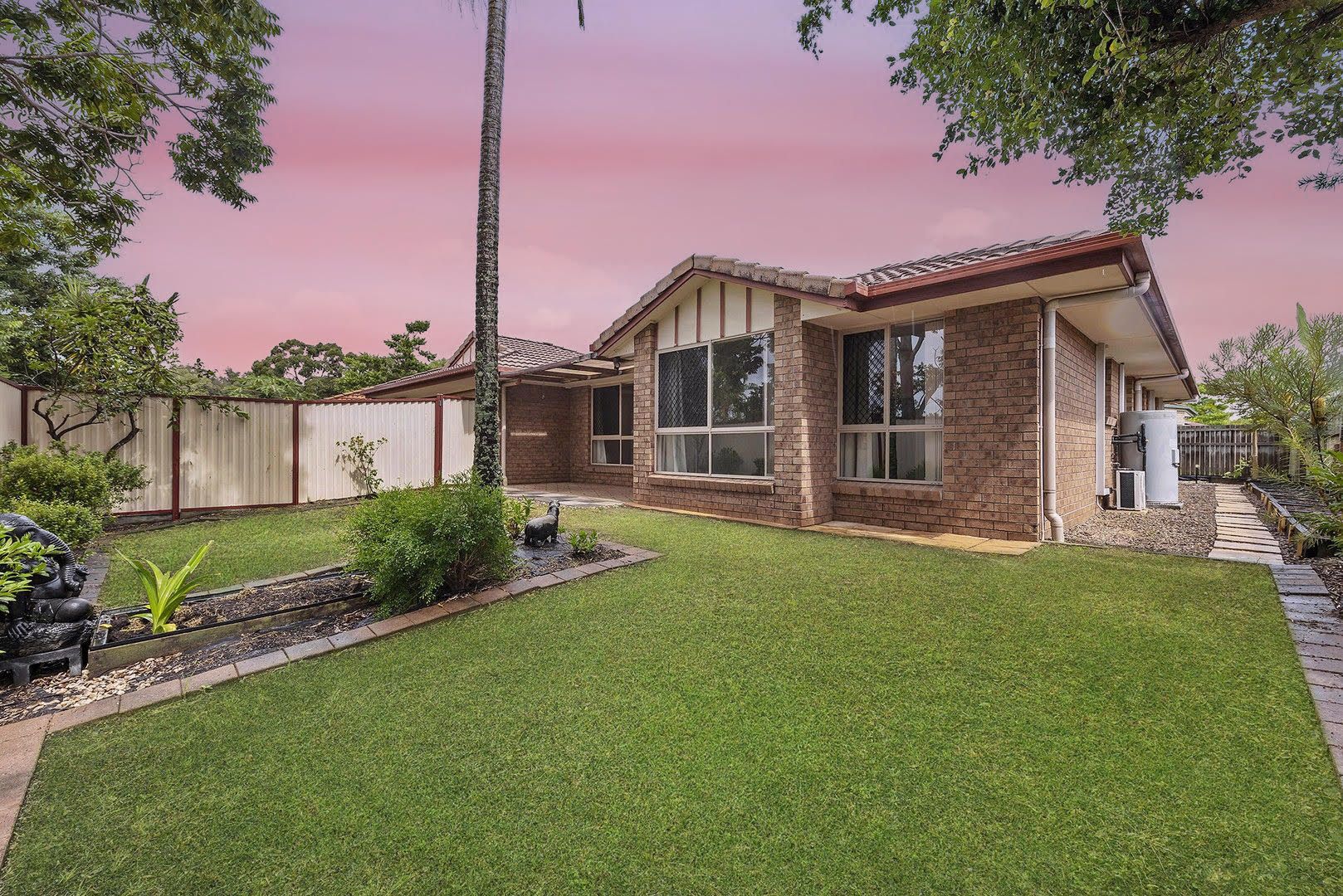 18 Kinchega Circuit, Parkinson, QLD 4115