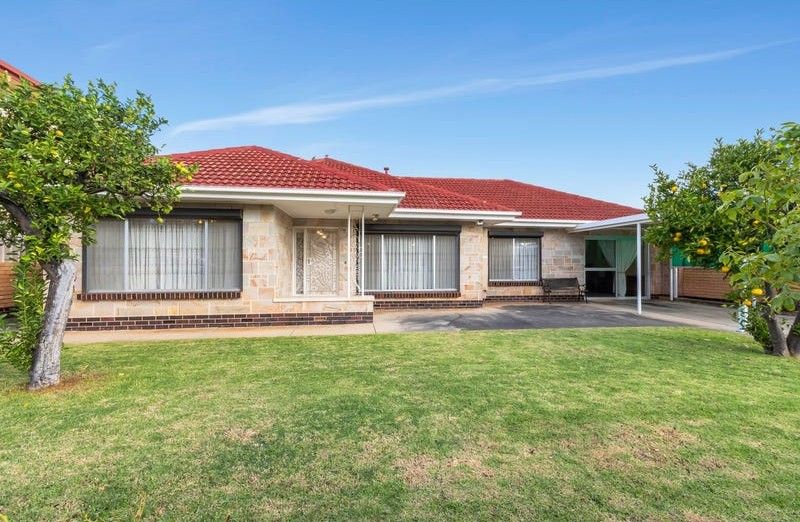 18 Lorenz Street — photo from Ray White St Peters