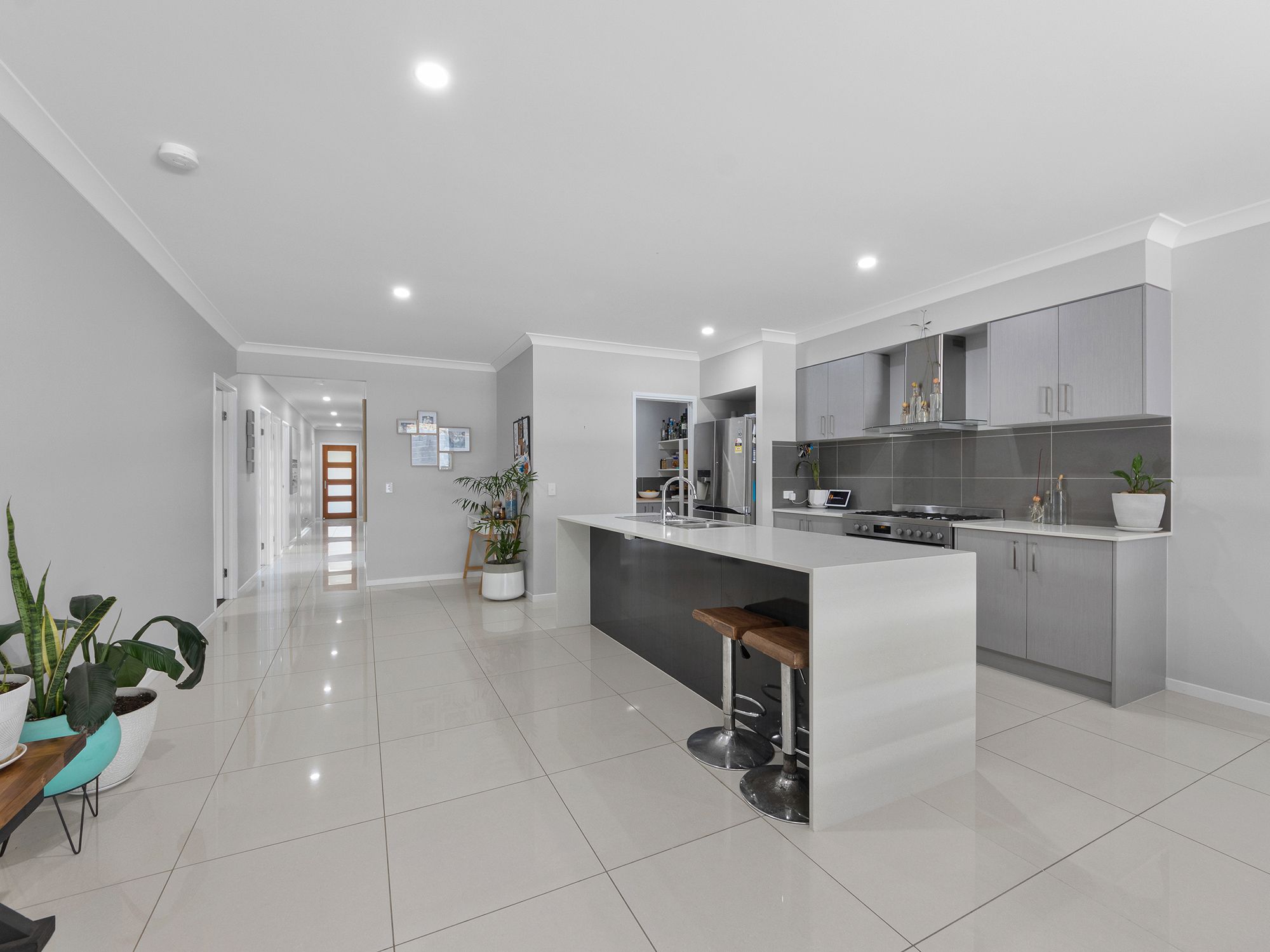 4 Scheyville Crescent, South Ripley, QLD 4306
