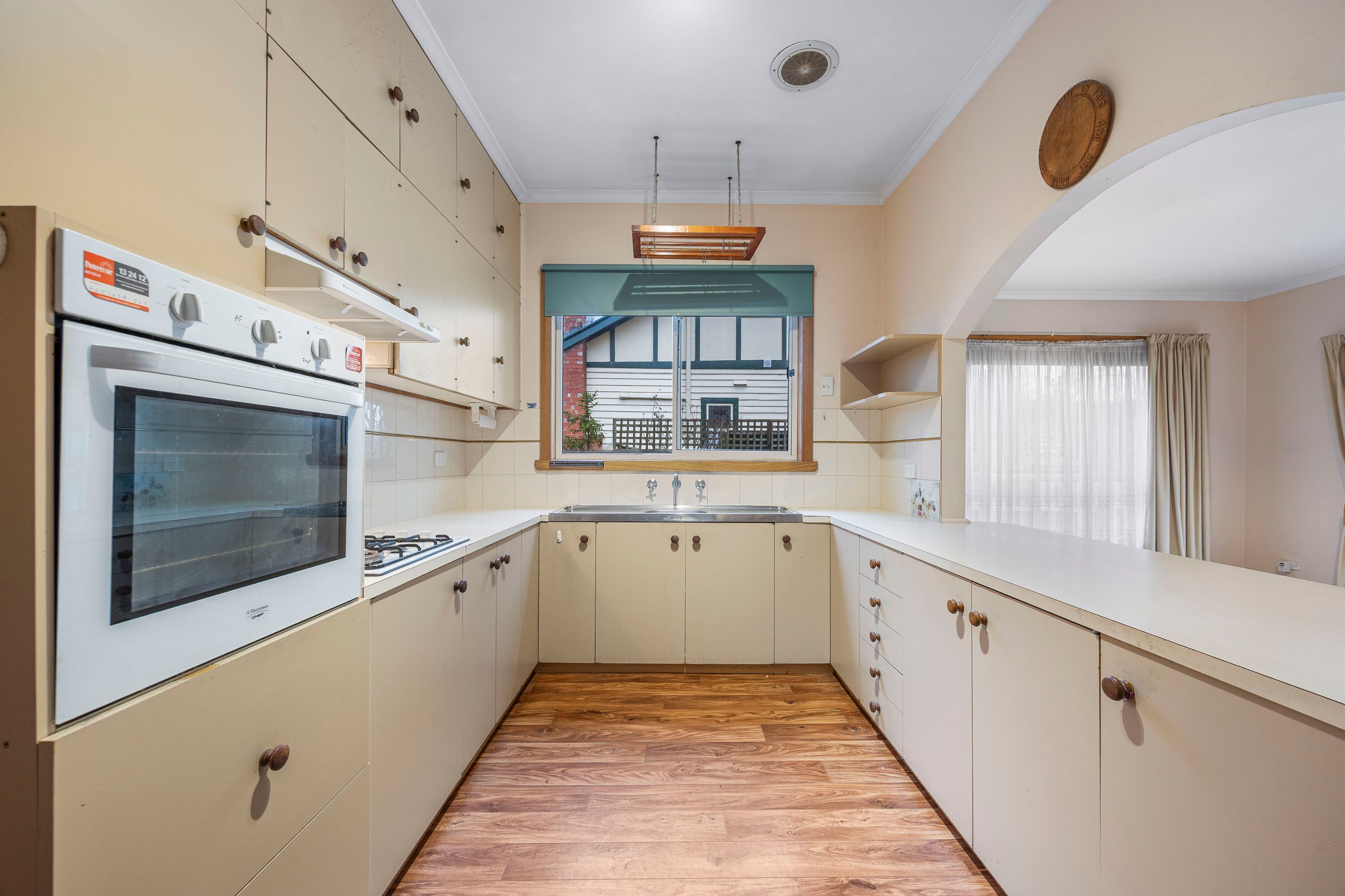 104 Frank Street — photo 8 of 30