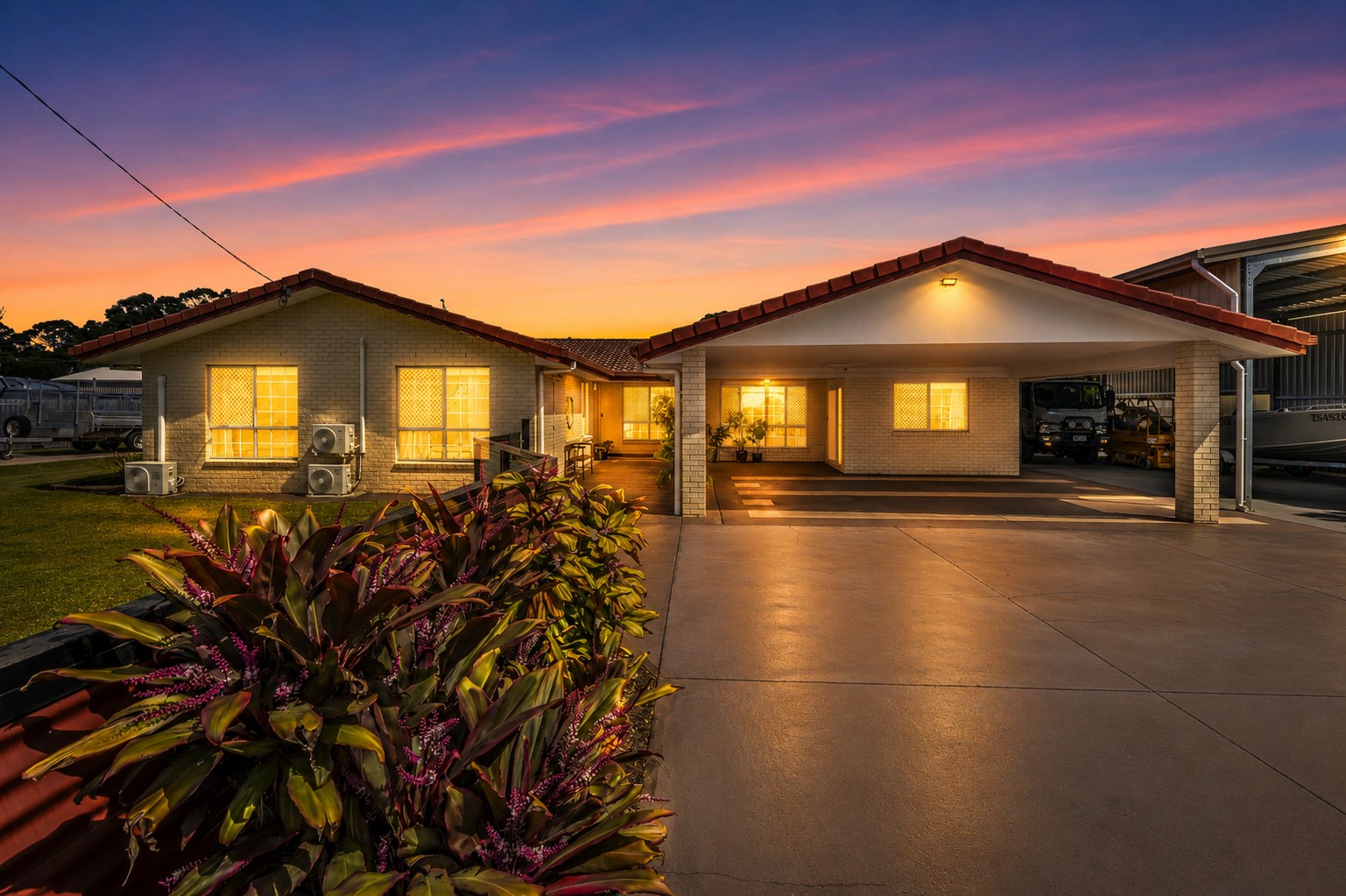 4 Squire Street, Kawungan, QLD 4655