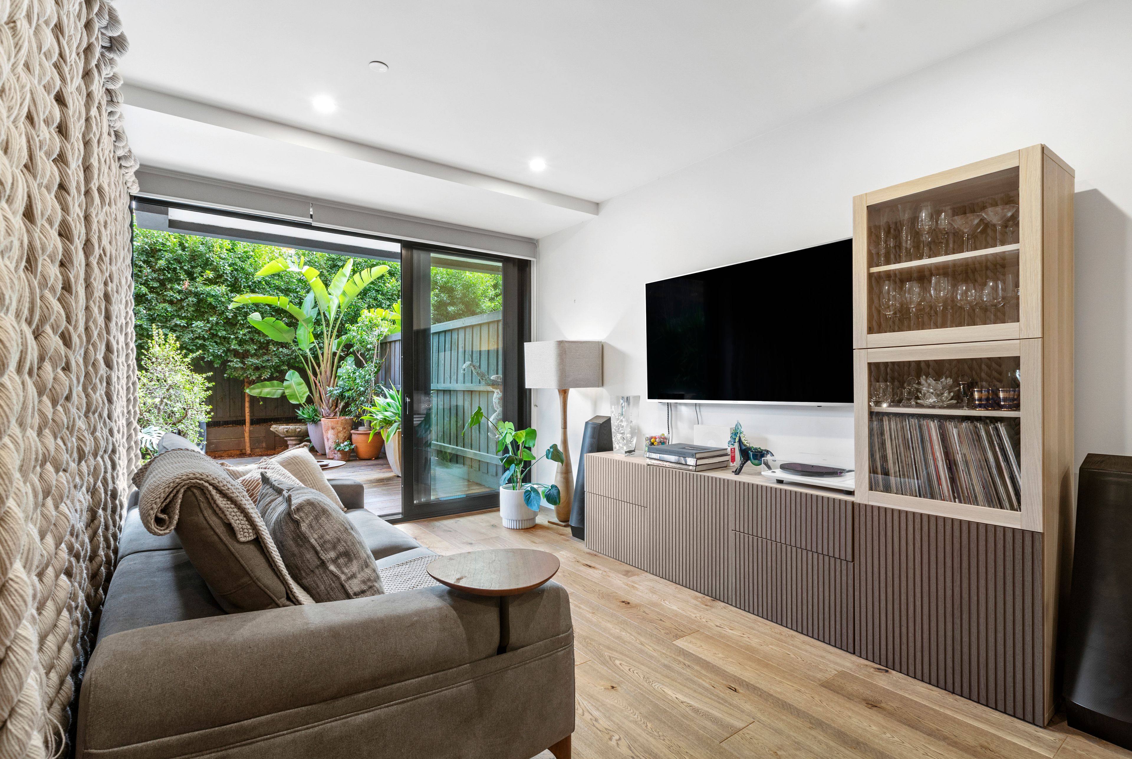 12/19 Hall Street, Cheltenham, VIC 3192