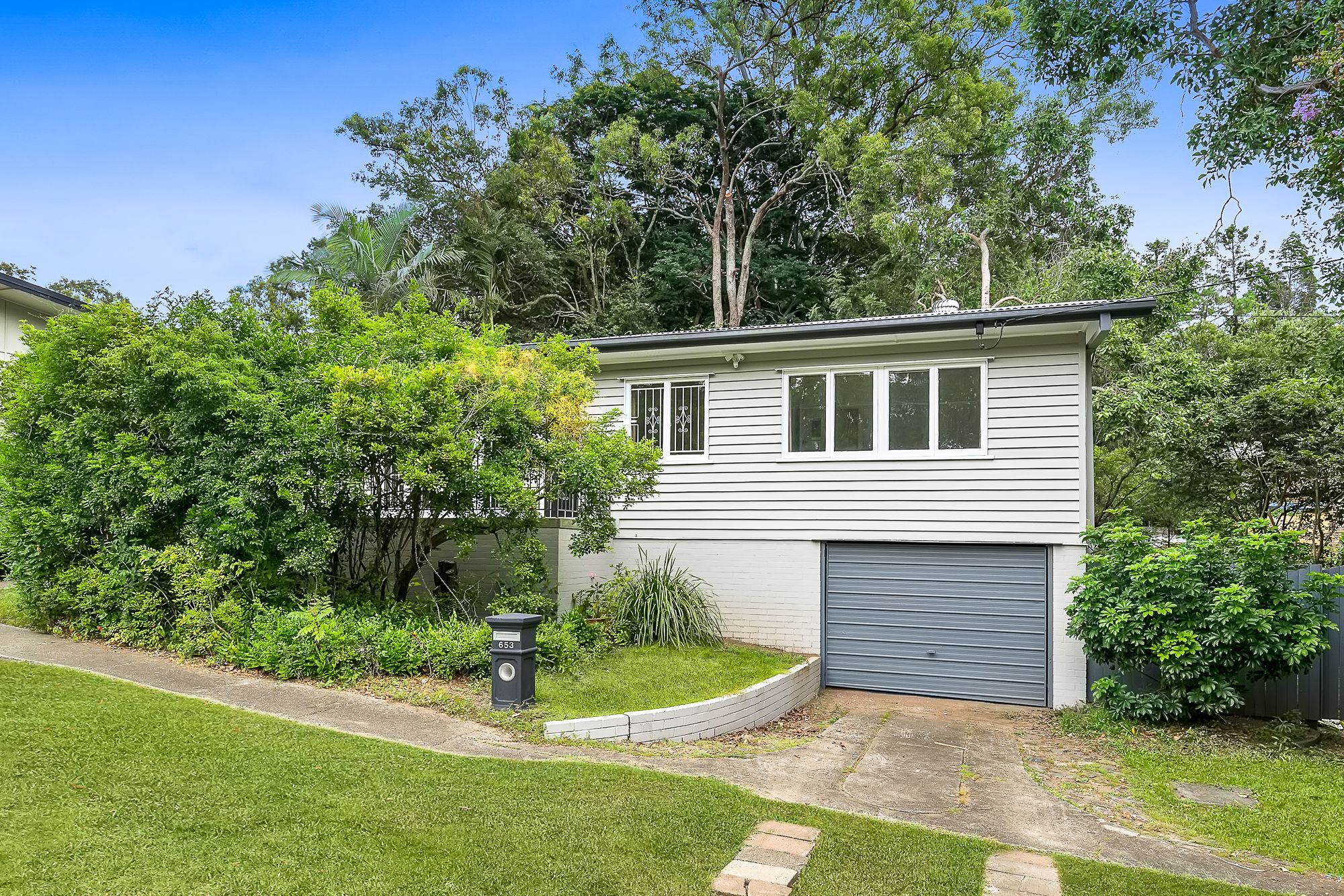 653 Moggill Road — photo from Ray White Sherwood